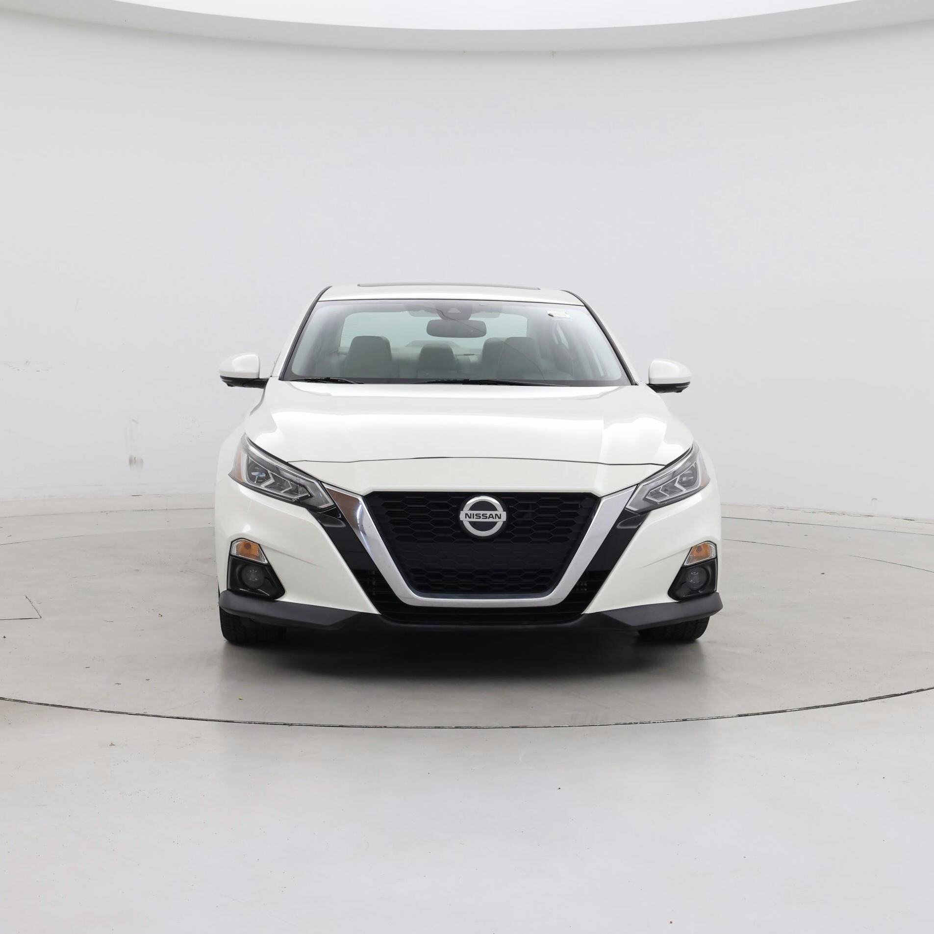 Thumbnail: 2020 Nissan Altima - 5