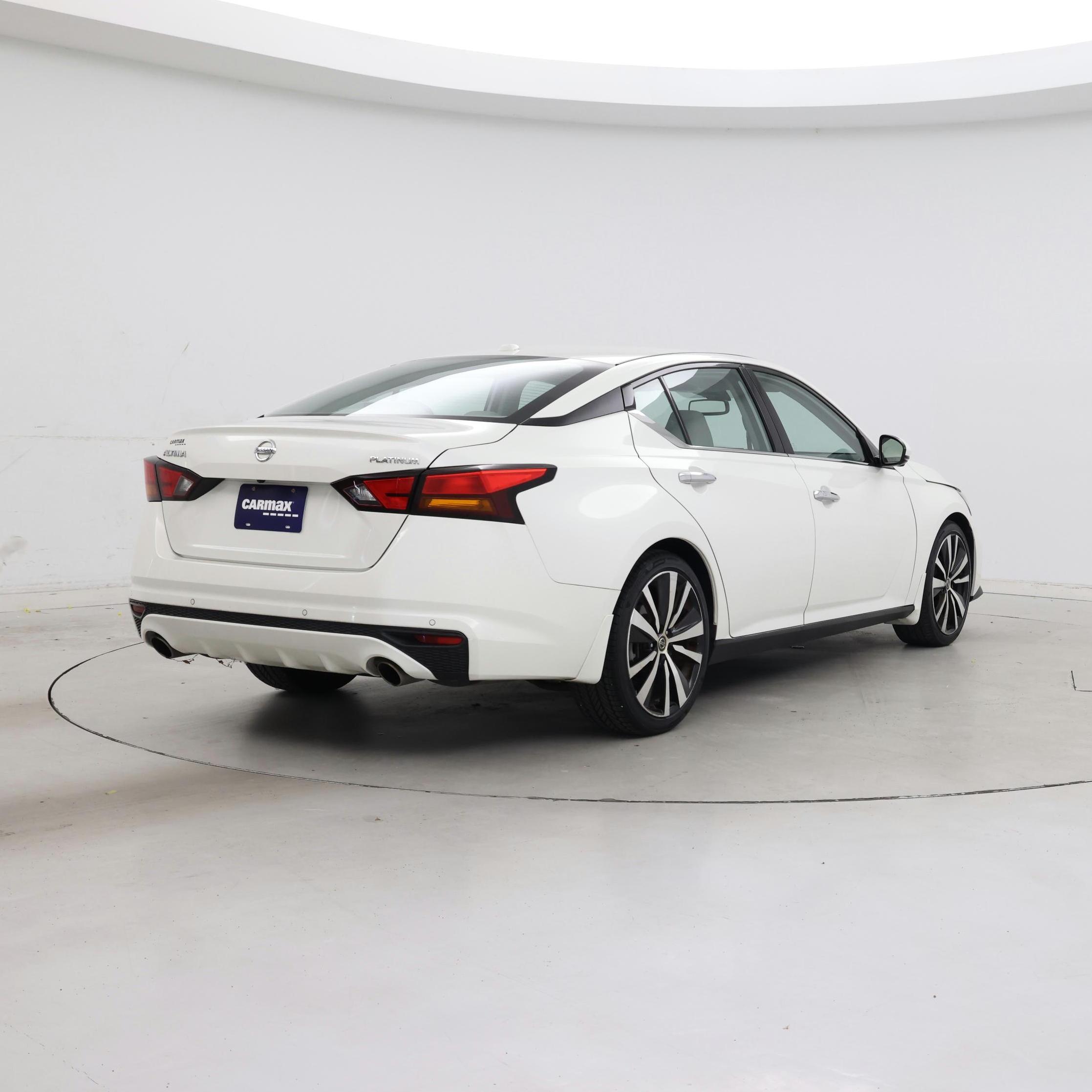 Thumbnail: 2020 Nissan Altima - 8