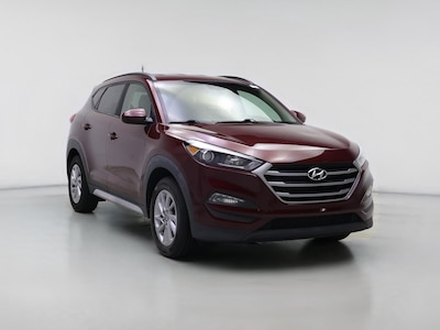 Red 2017 Hyundai Tucson SE