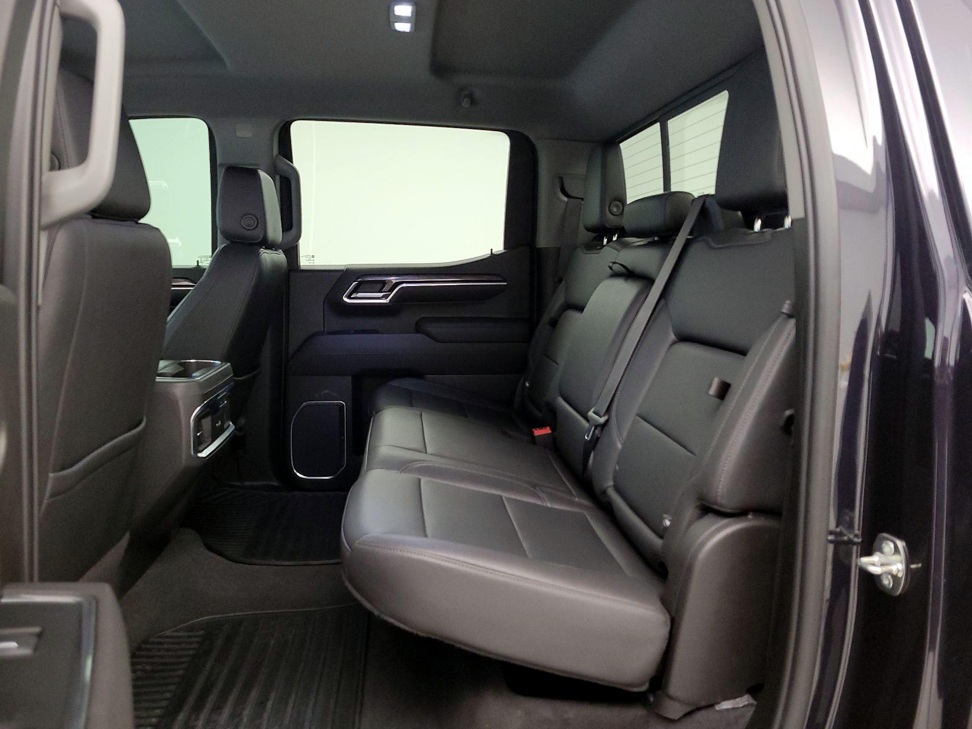 Thumbnail: 2022 Chevrolet Silverado 1500 - 20