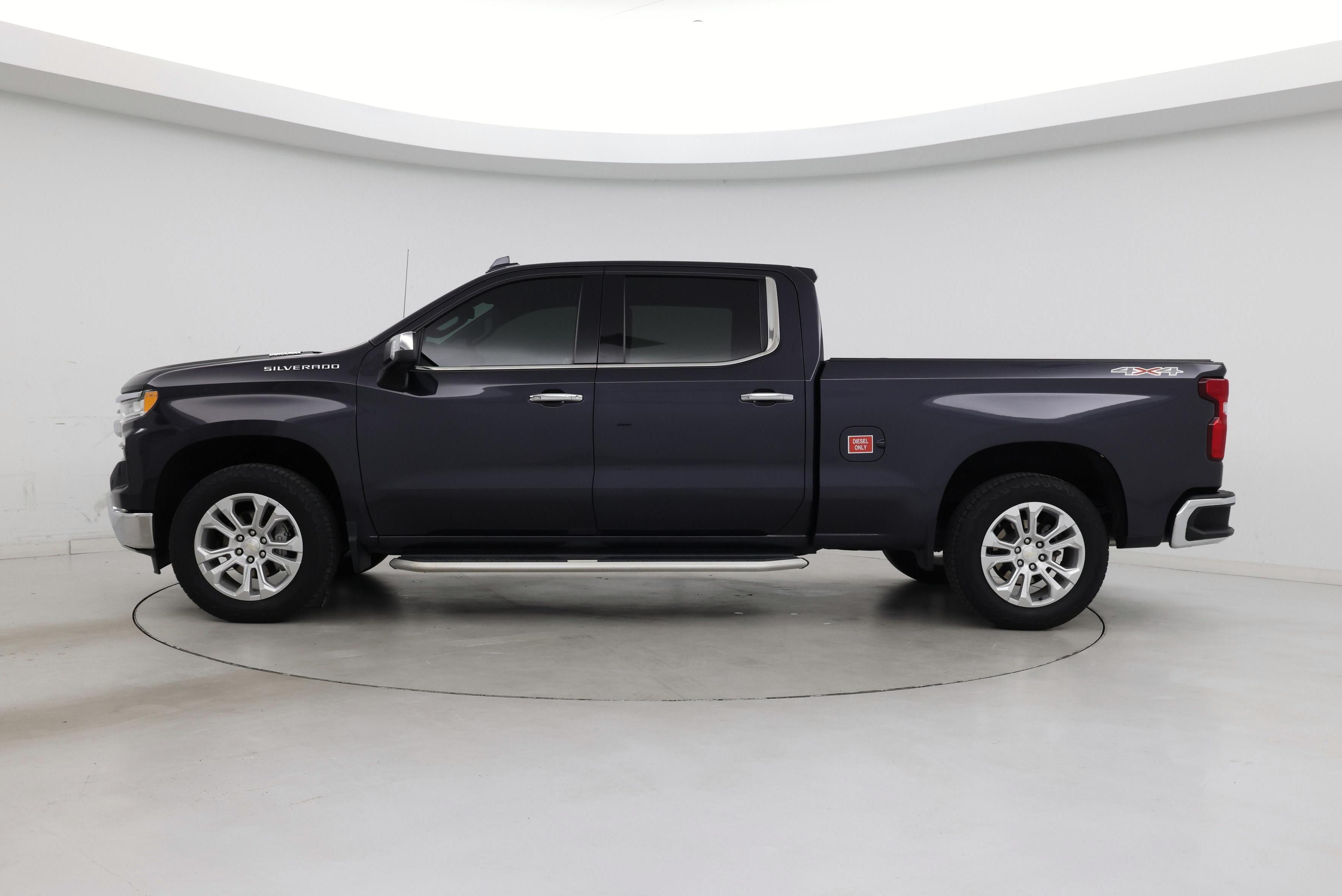 Thumbnail: 2022 Chevrolet Silverado 1500 - 3