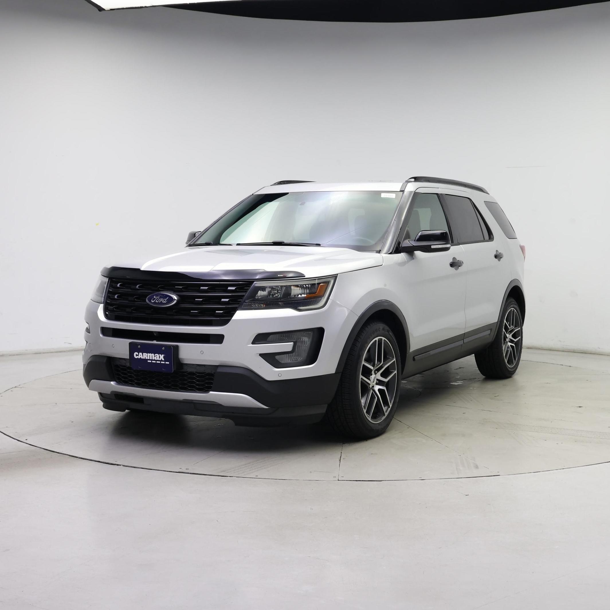 Thumbnail: 2016 Ford Explorer - 4