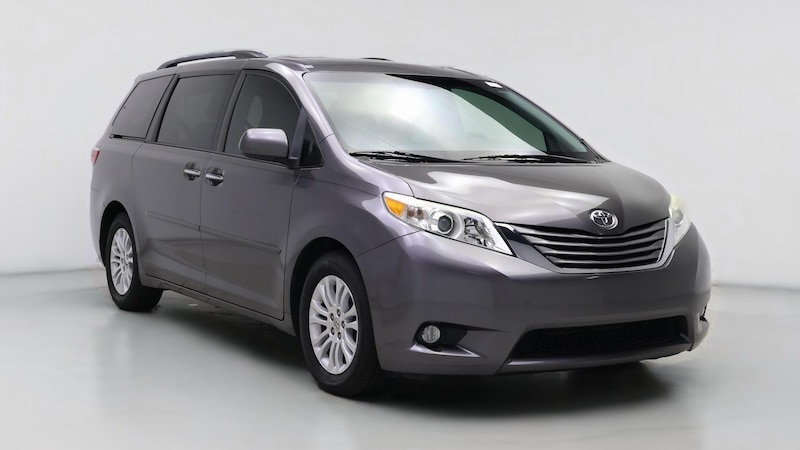 2016 Toyota Sienna XLE Hero Image