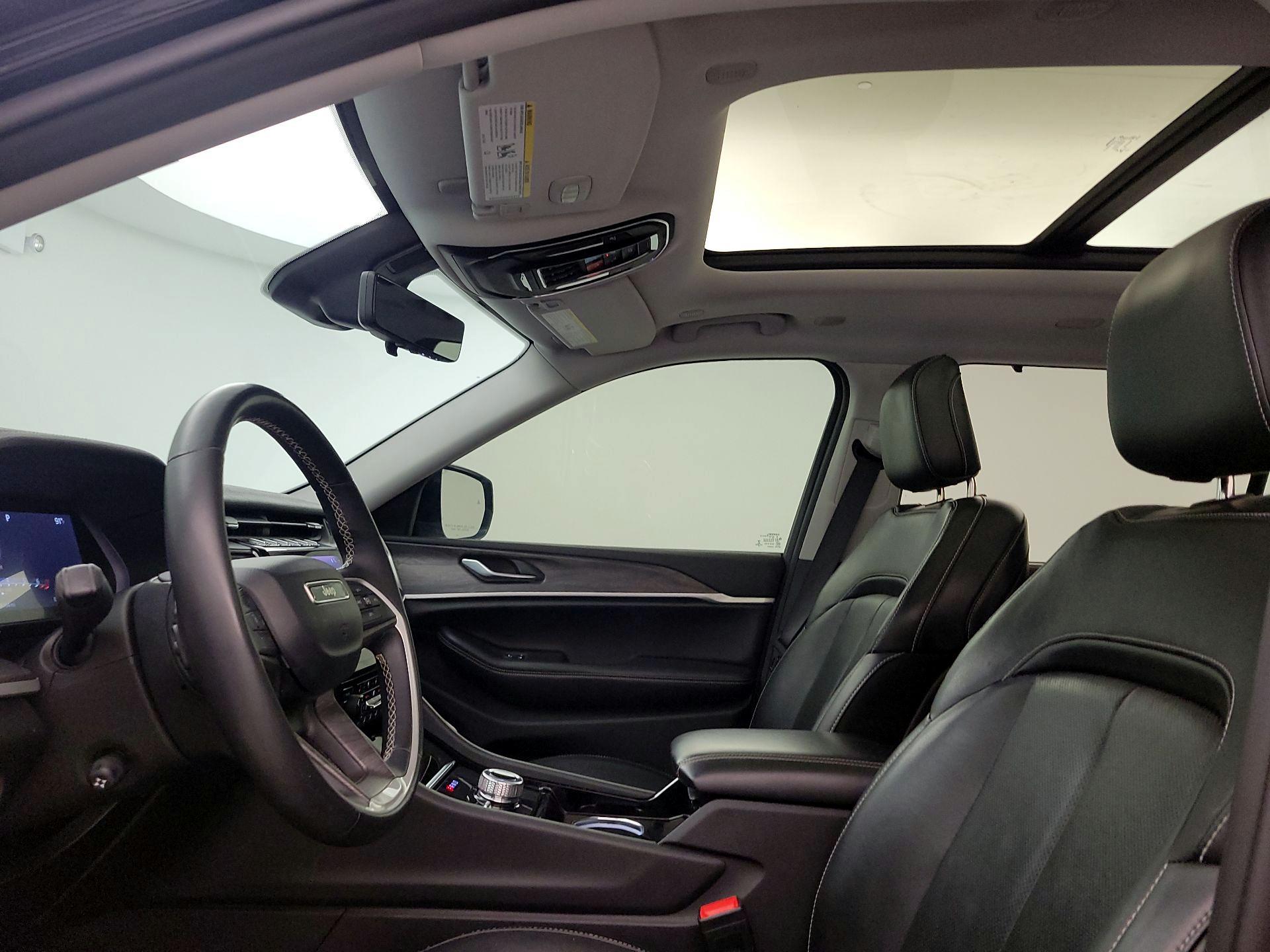 Thumbnail: 2021 Jeep Grand Cherokee L - 20