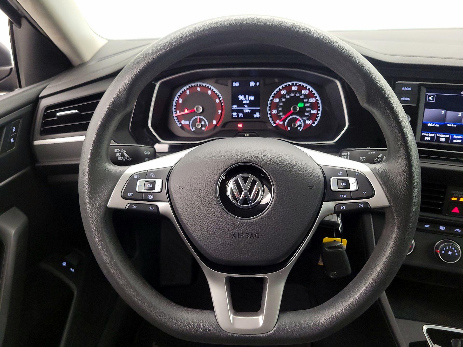 Thumbnail: 2021 Volkswagen Jetta - 10