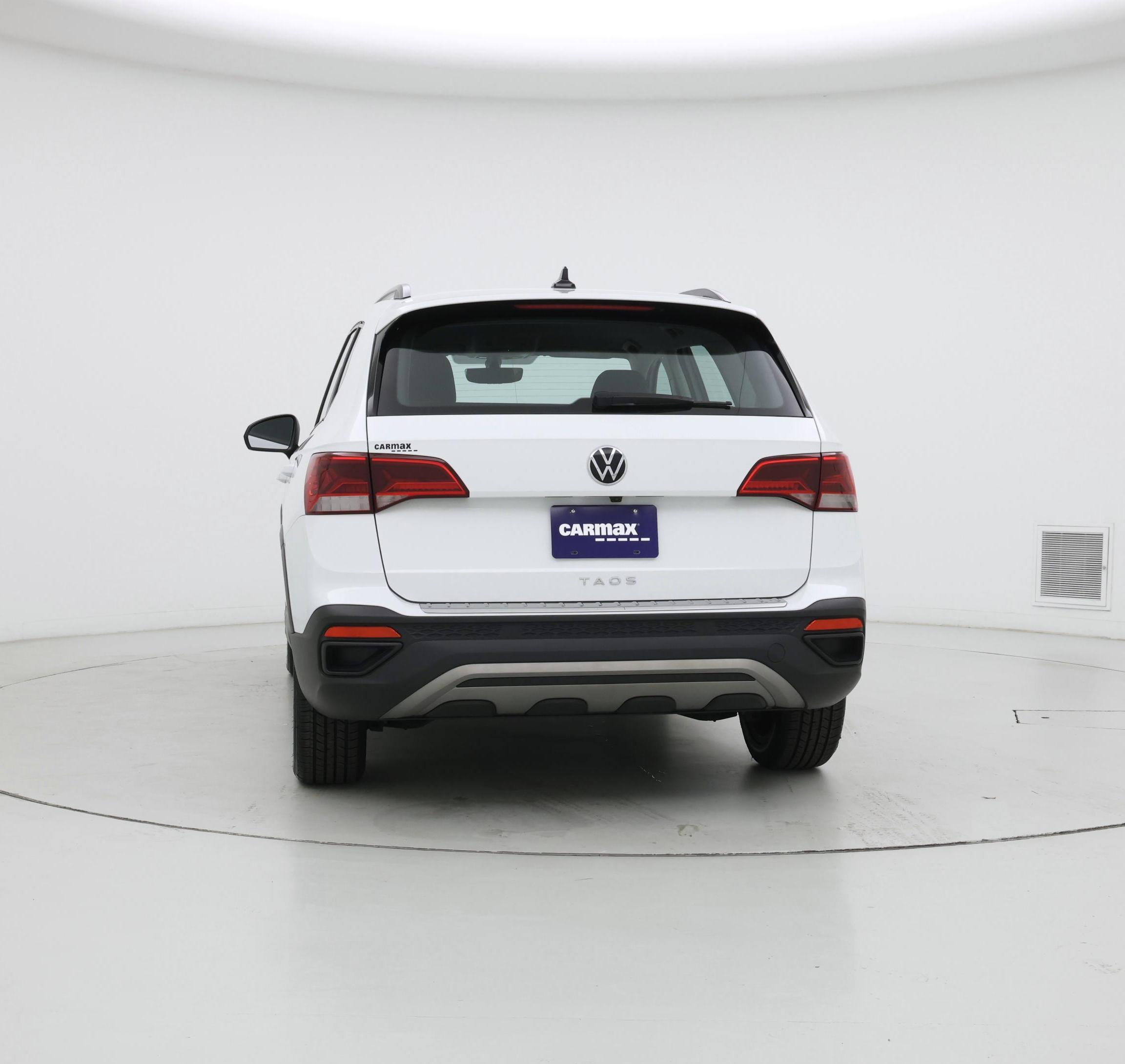 Thumbnail: 2023 Volkswagen Taos - 6