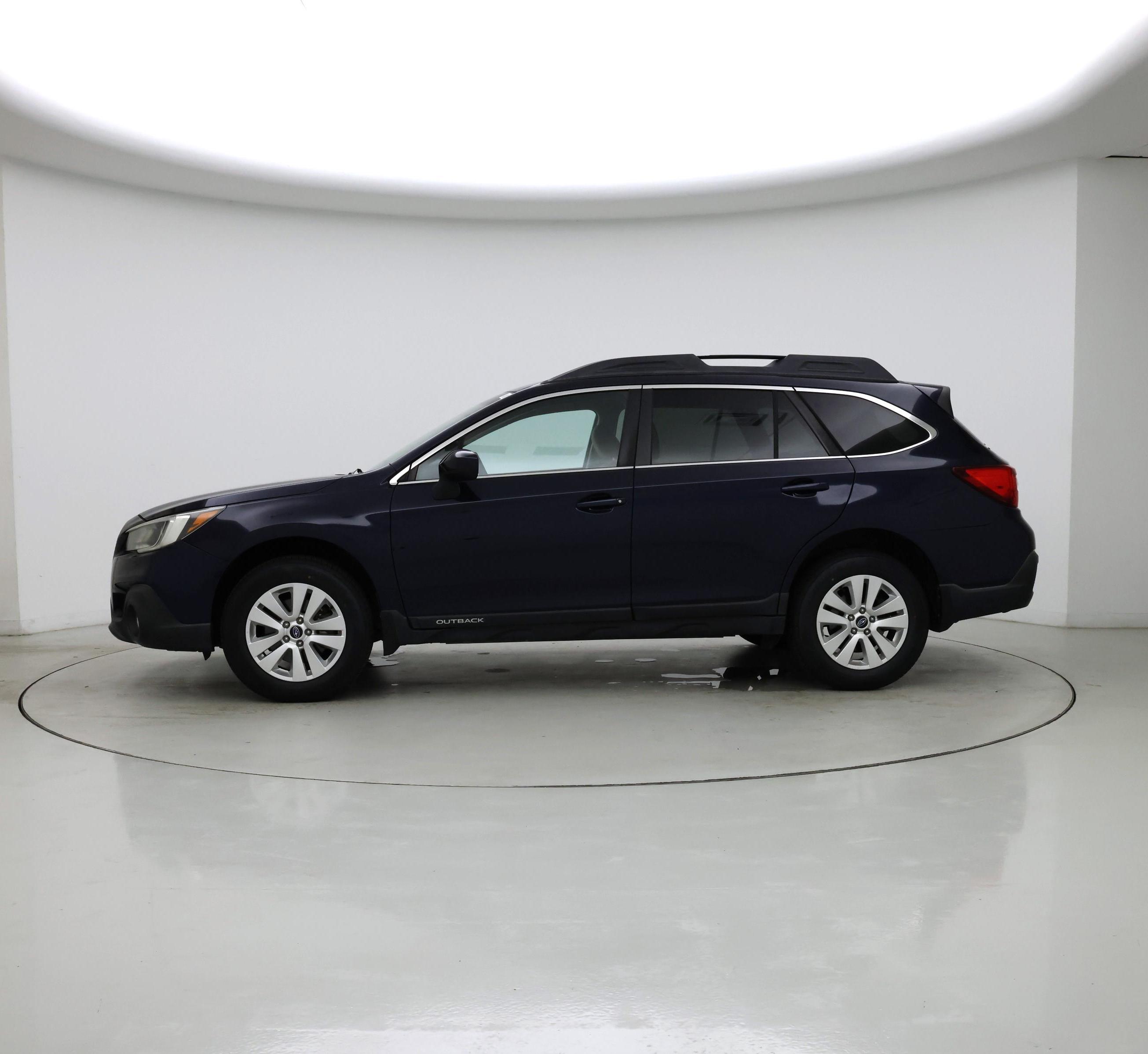 Thumbnail: 2018 Subaru Outback - 3