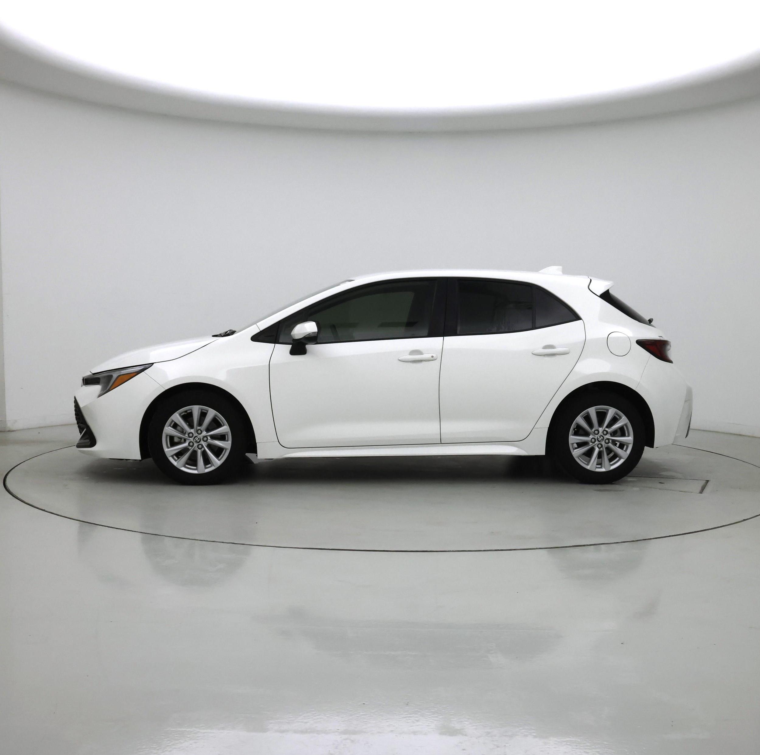 Thumbnail: 2023 Toyota Corolla - 3