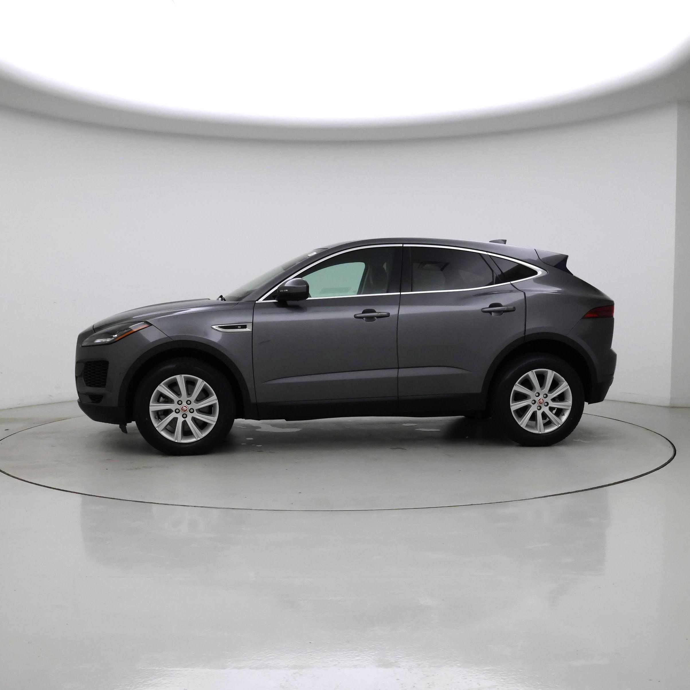 Thumbnail: 2019 Jaguar E-Pace - 3