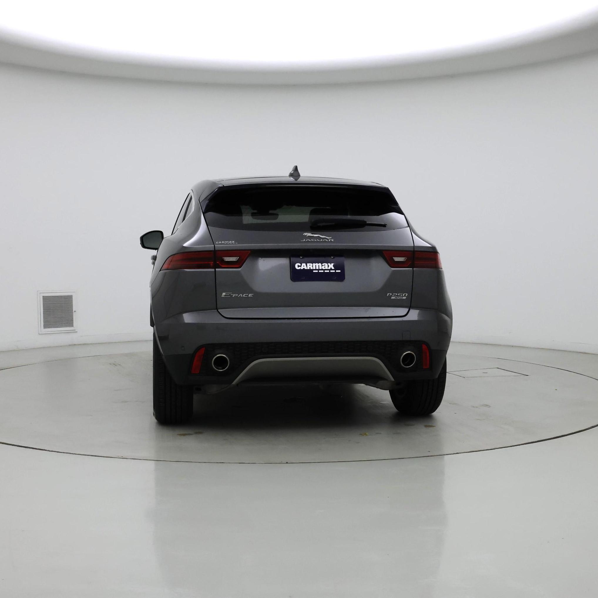 Thumbnail: 2019 Jaguar E-Pace - 6