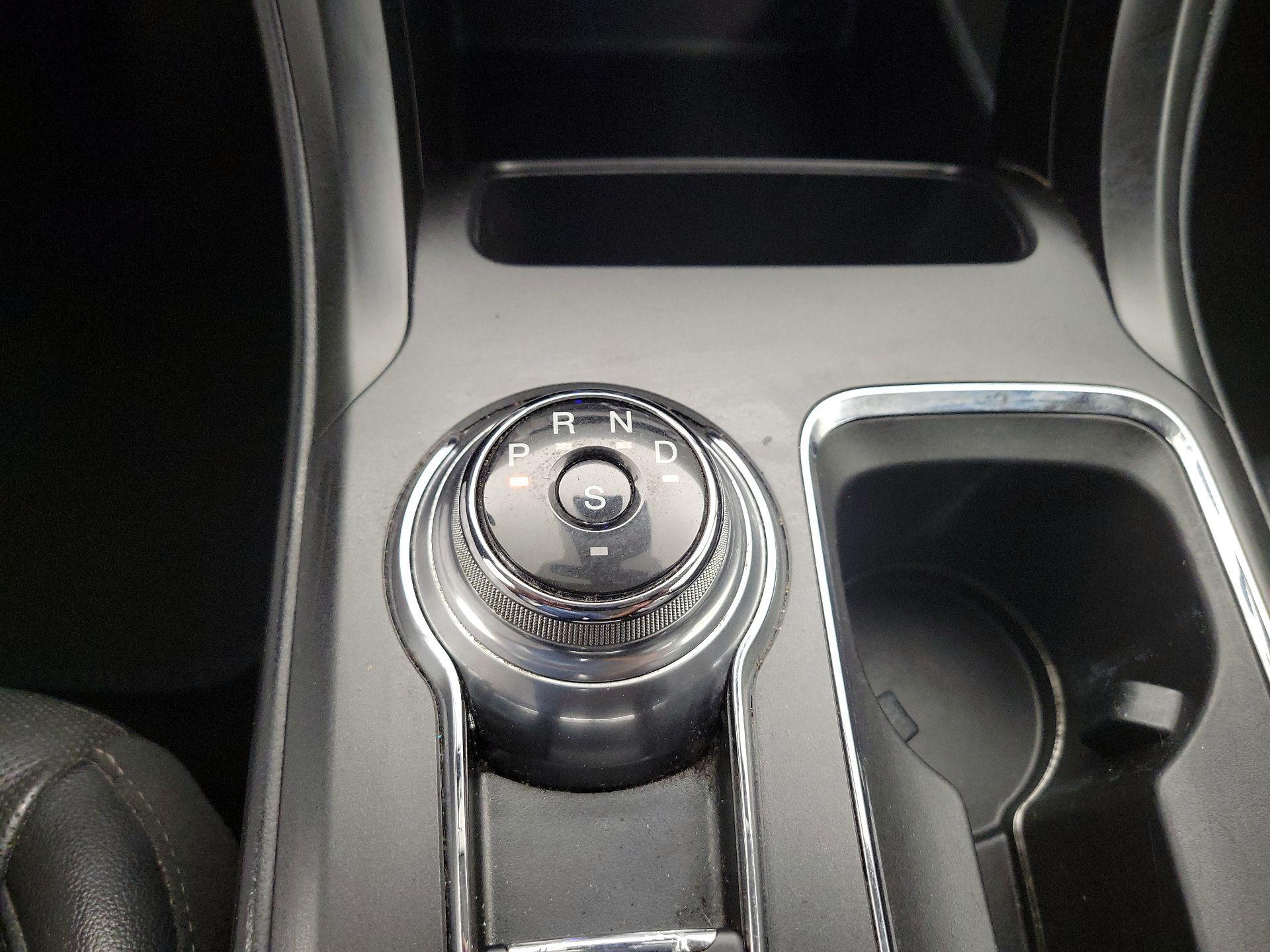 Thumbnail: 2019 Ford Fusion - 18