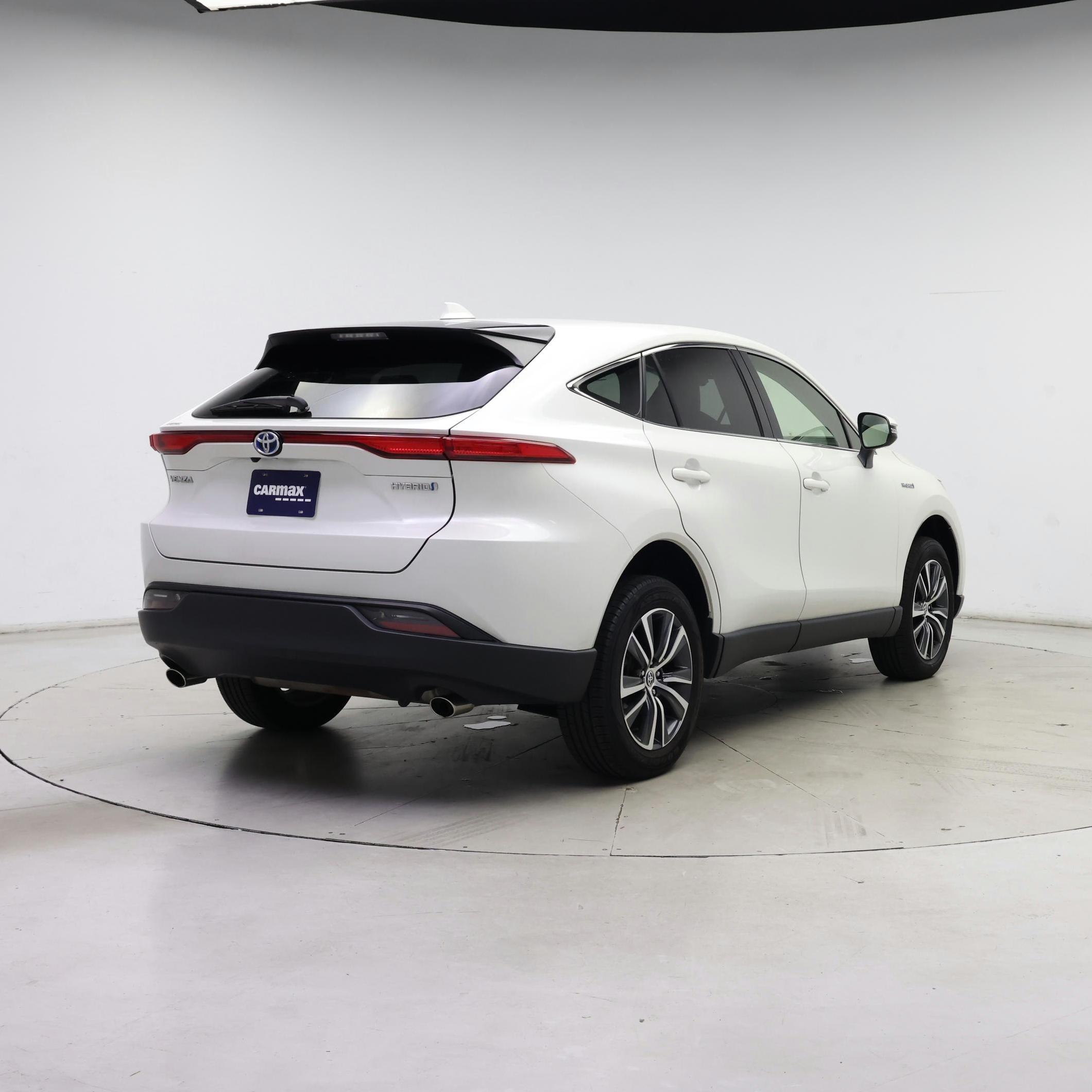 Thumbnail: 2021 Toyota Venza - 8