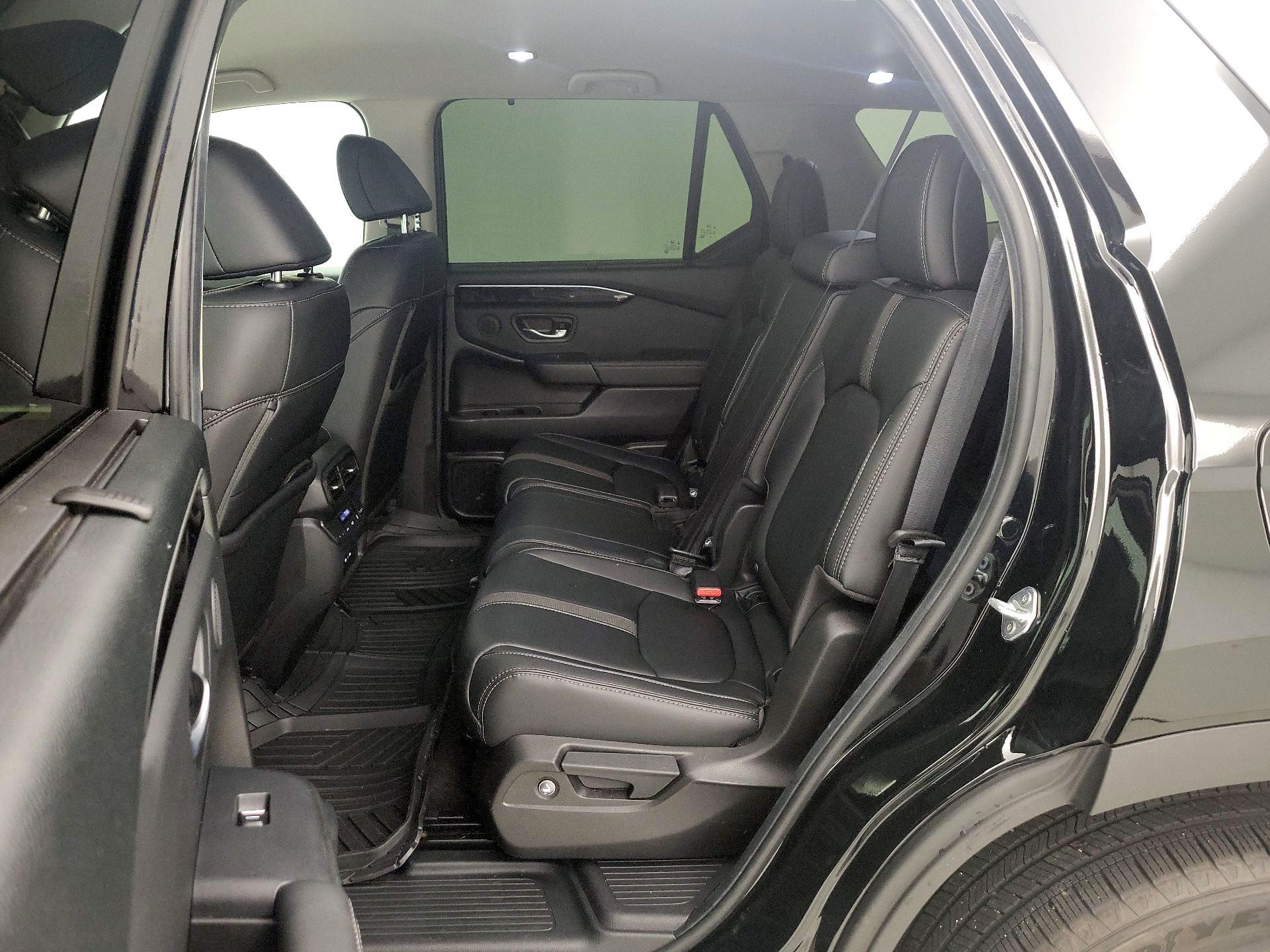 Thumbnail: 2025 Honda Pilot - 19