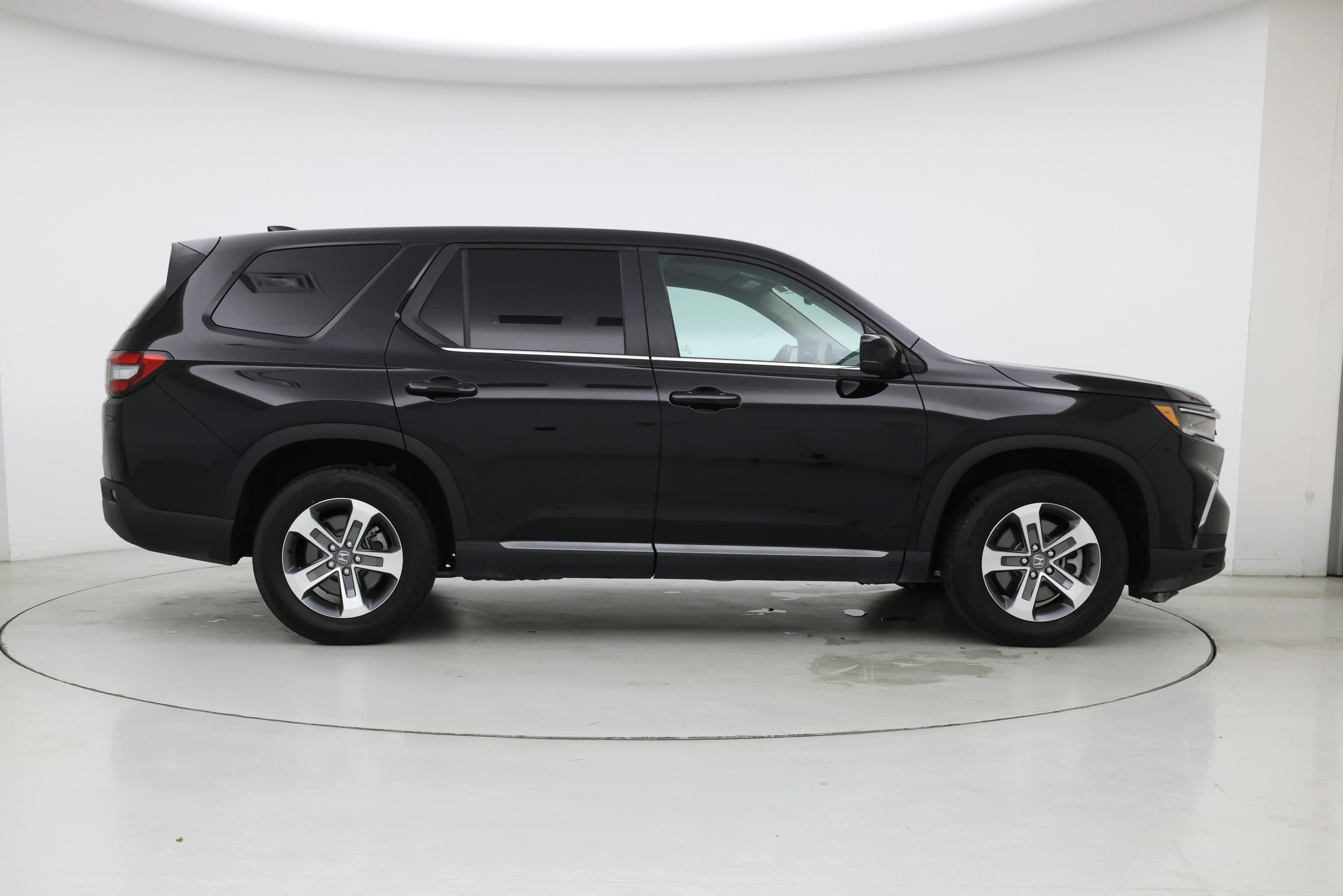 Thumbnail: 2025 Honda Pilot - 7