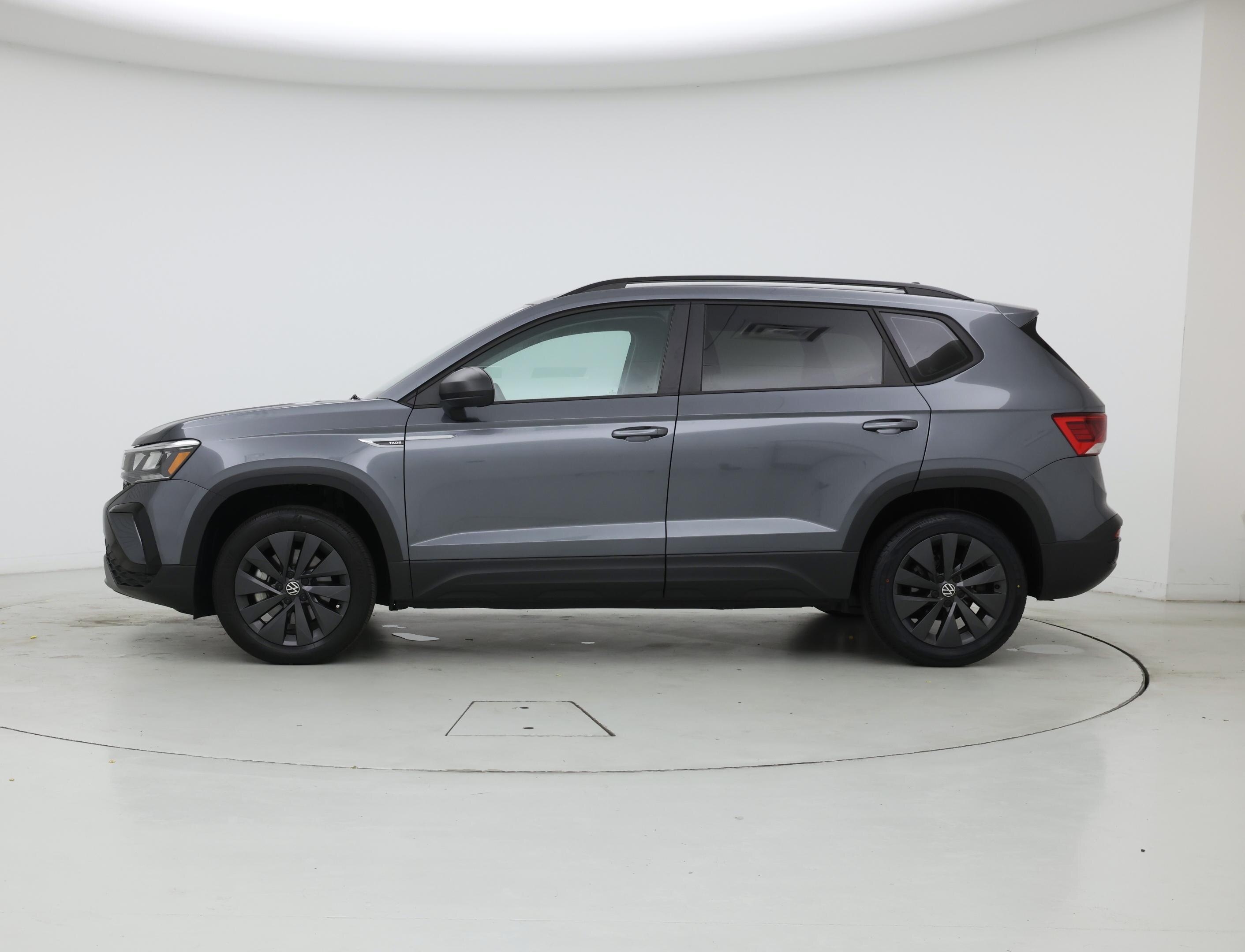 Thumbnail: 2023 Volkswagen Taos - 3