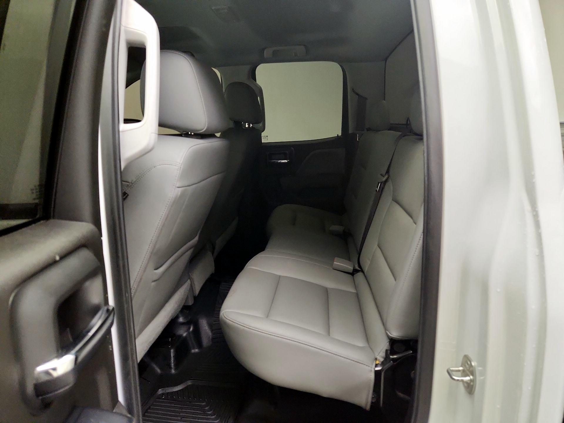 Thumbnail: 2017 Chevrolet Silverado 1500 - 18