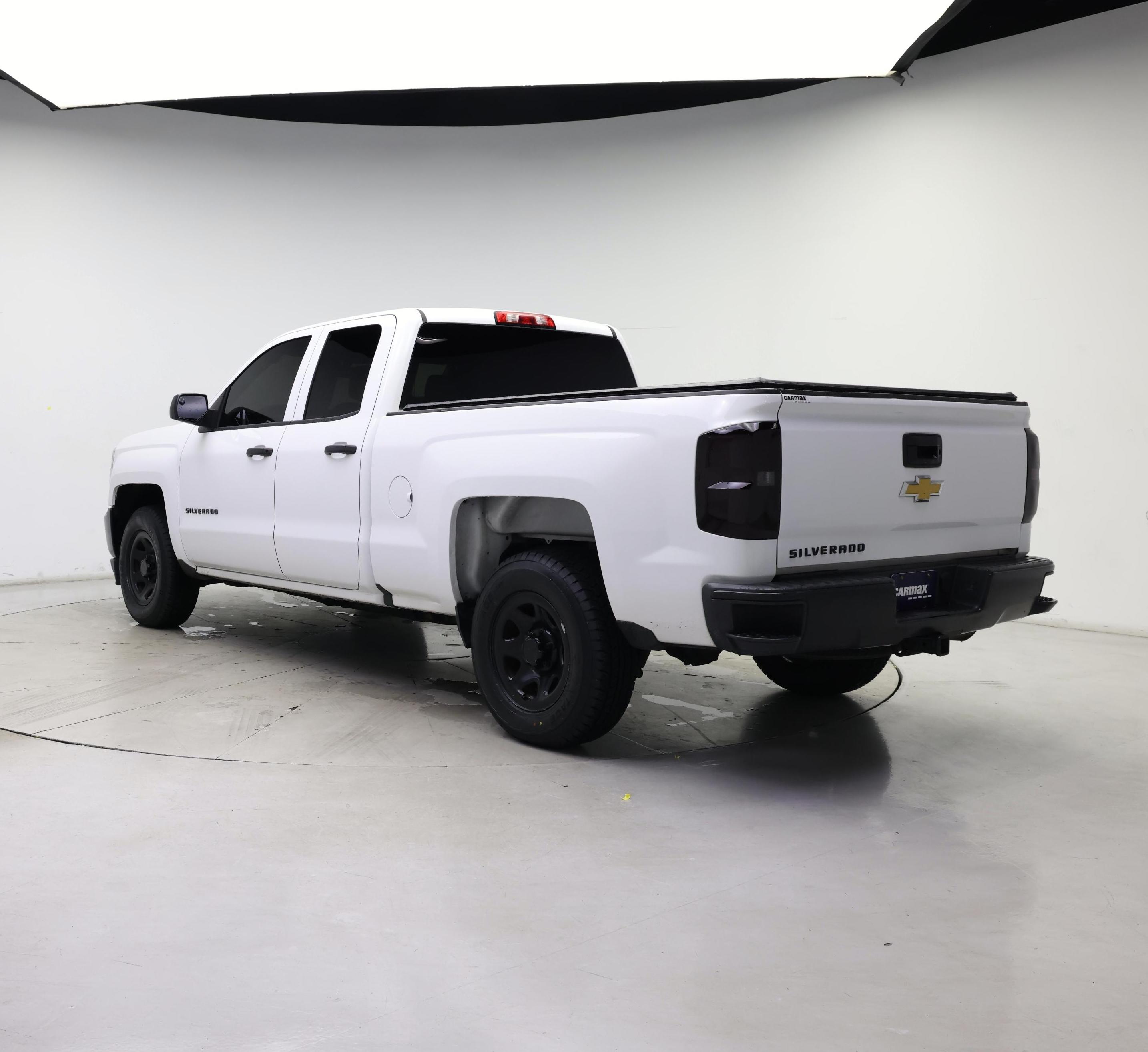 Thumbnail: 2017 Chevrolet Silverado 1500 - 2
