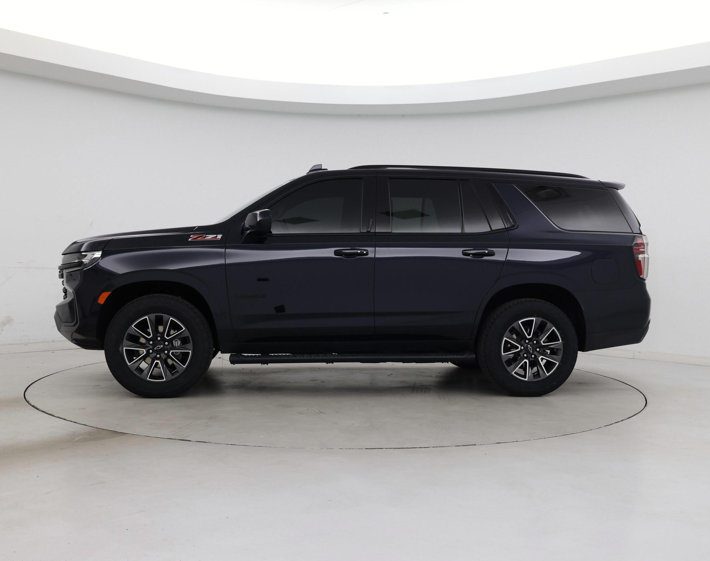 Thumbnail: 2023 Chevrolet Tahoe - 3