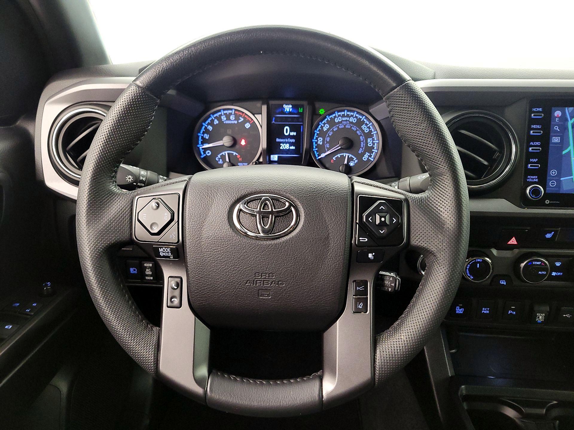 Thumbnail: 2021 Toyota Tacoma - 10