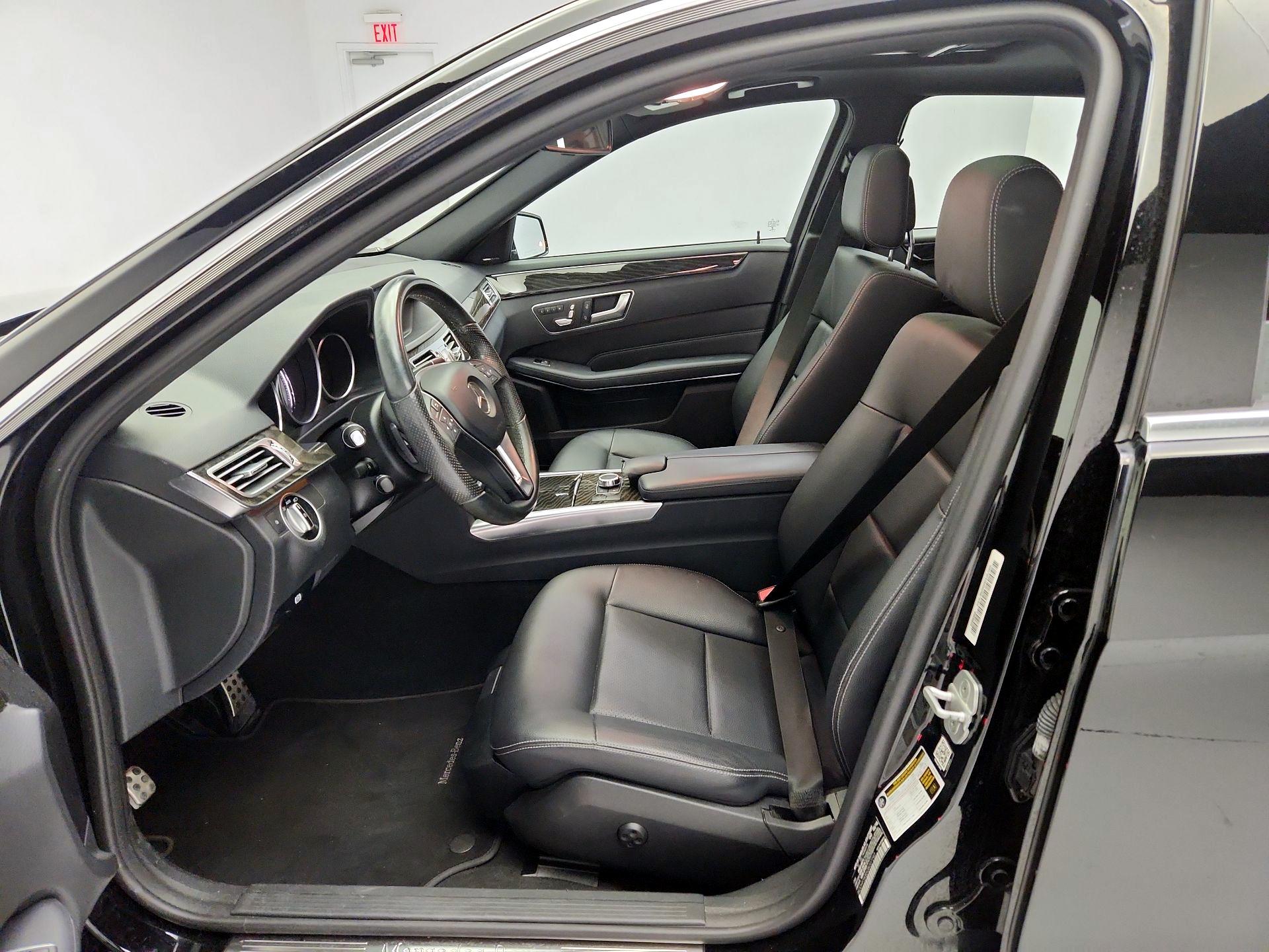 Thumbnail: 2016 Mercedes-Benz E-Class - 11
