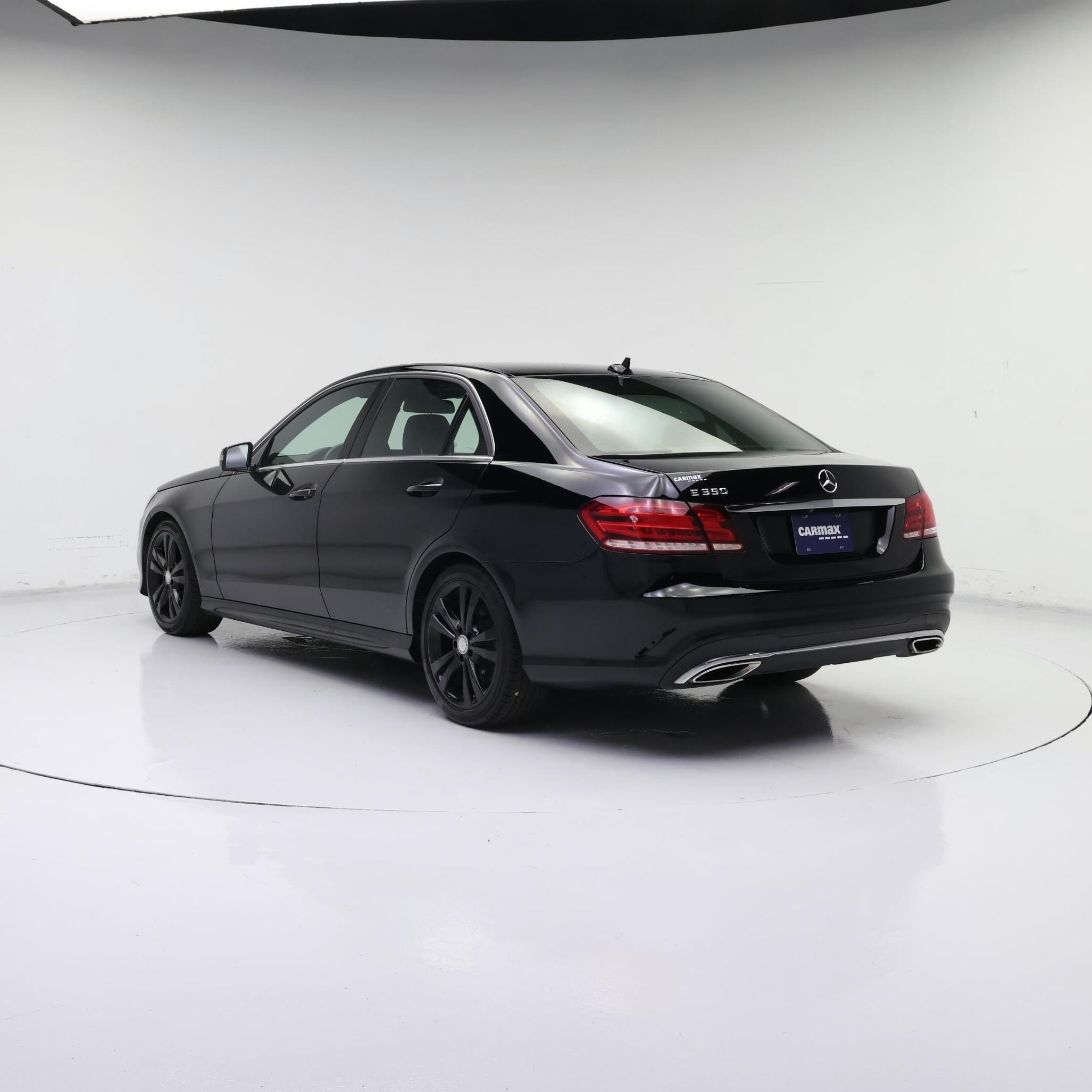 Thumbnail: 2016 Mercedes-Benz E-Class - 2