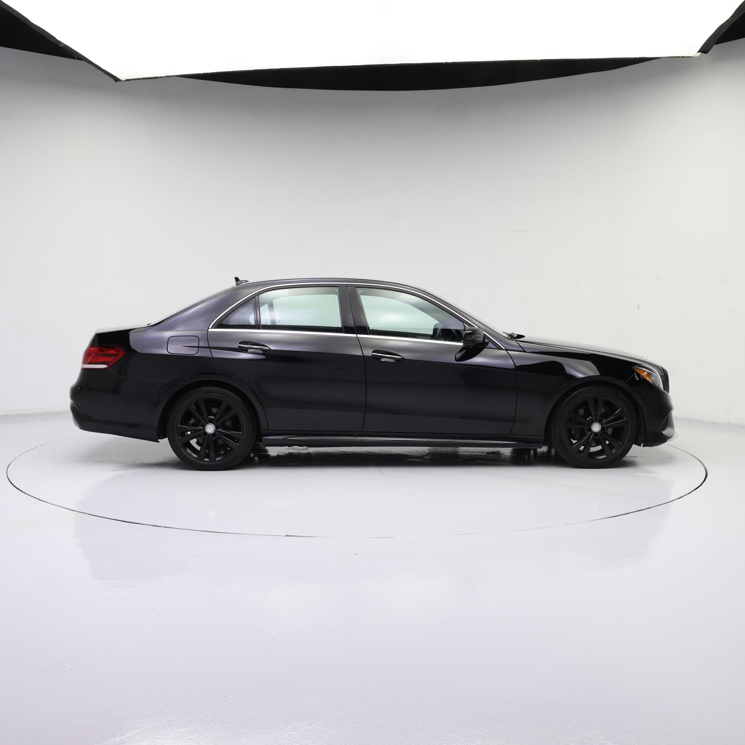 Thumbnail: 2016 Mercedes-Benz E-Class - 7