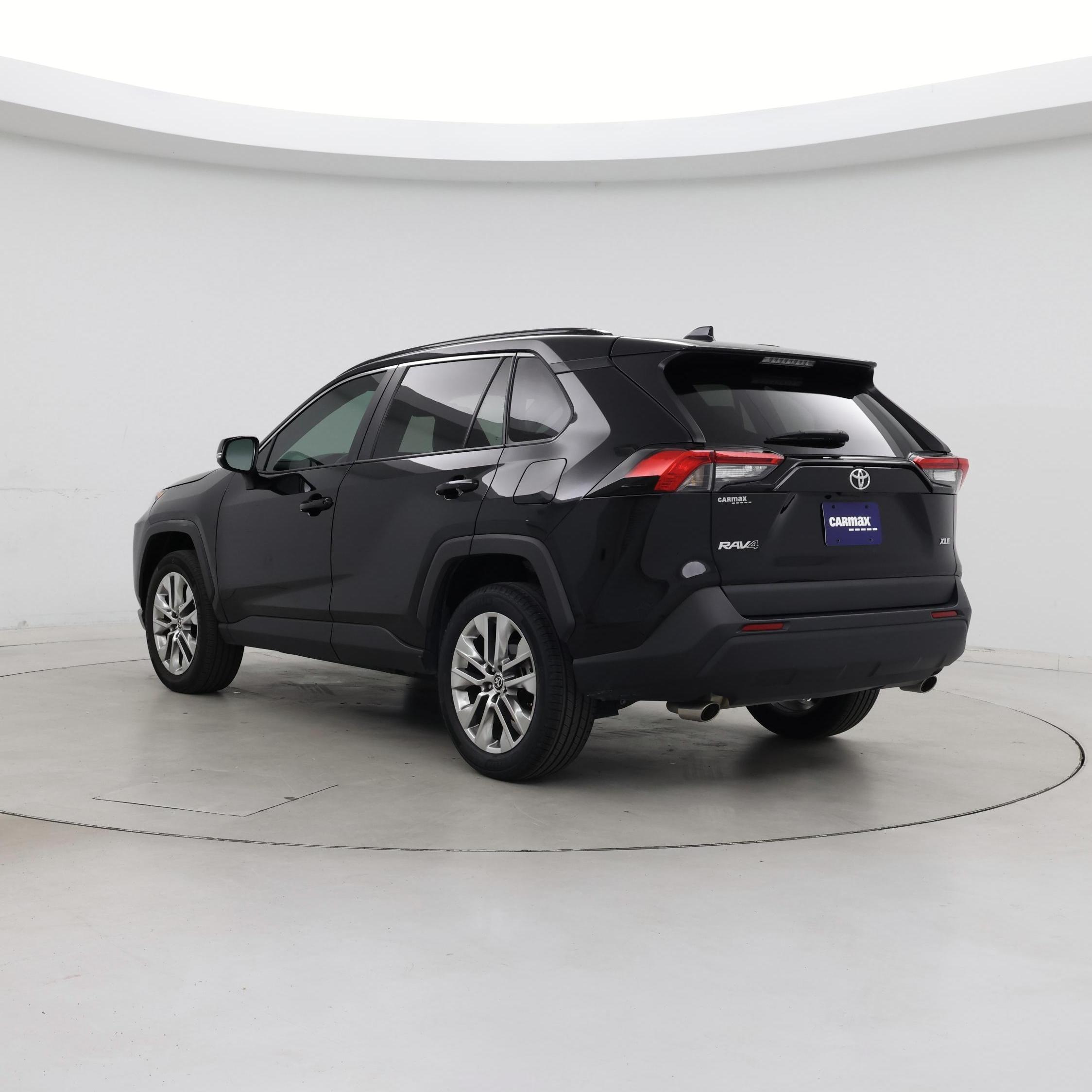 Thumbnail: 2021 Toyota RAV4 - 2