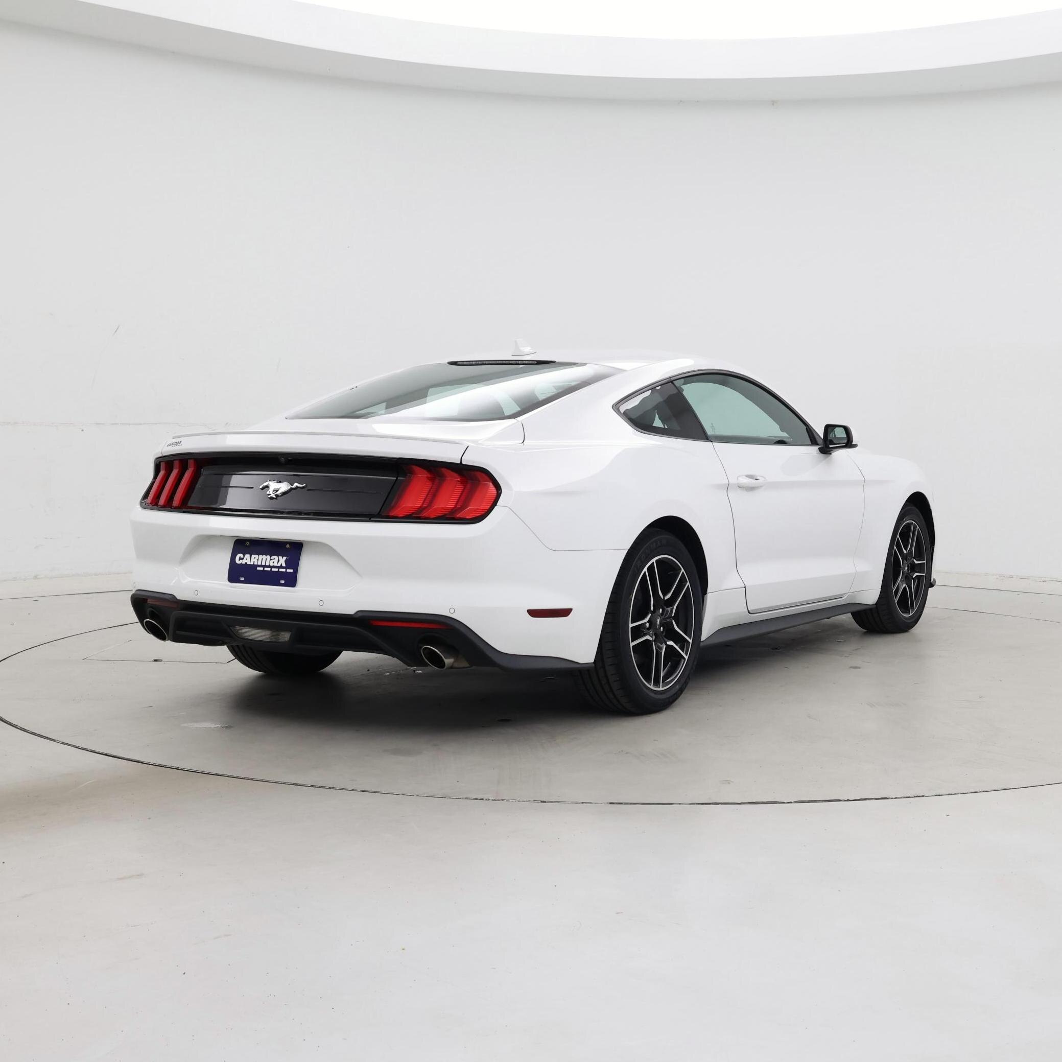Thumbnail: 2022 Ford Mustang - 8