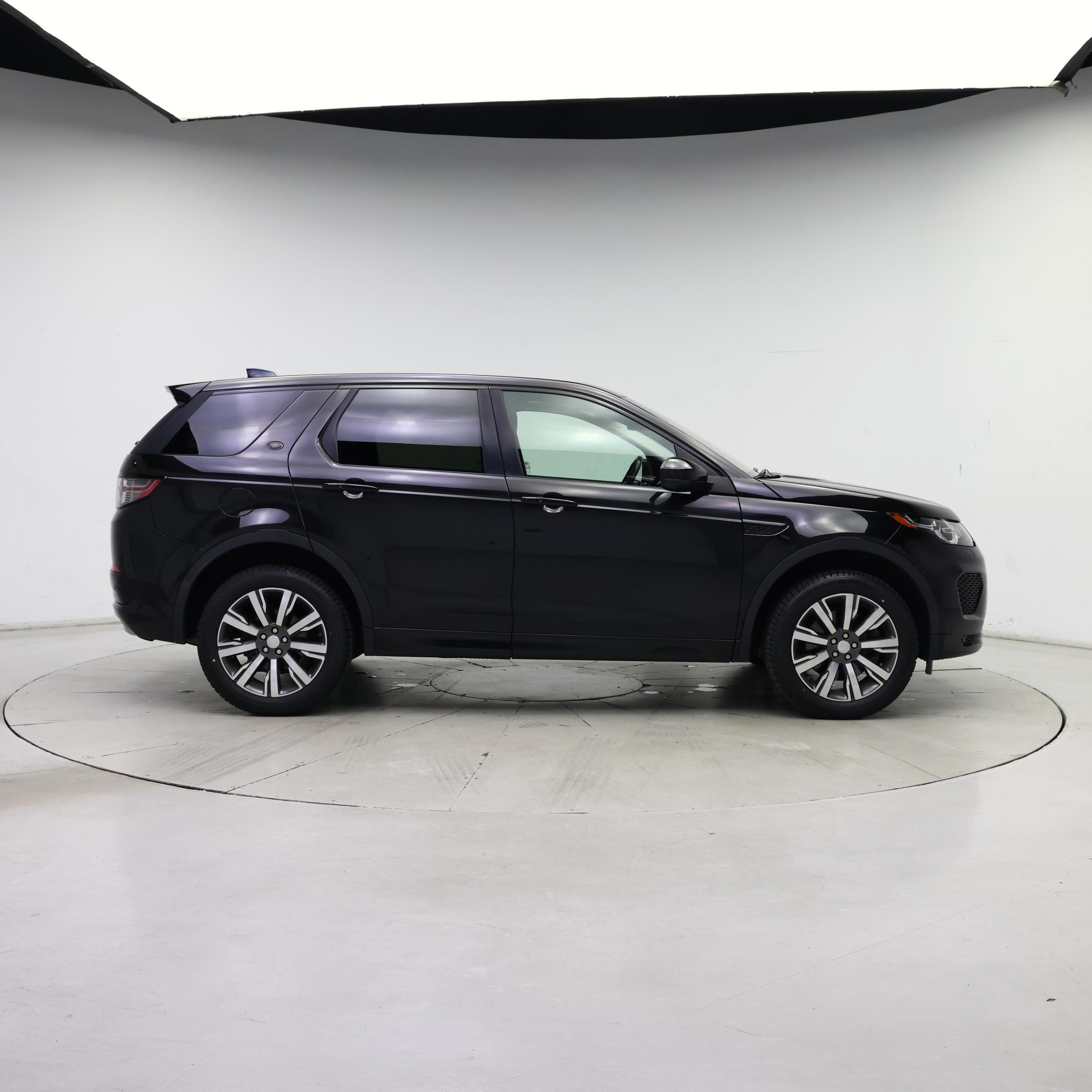 Thumbnail: 2018 Land Rover Discovery Sport - 7
