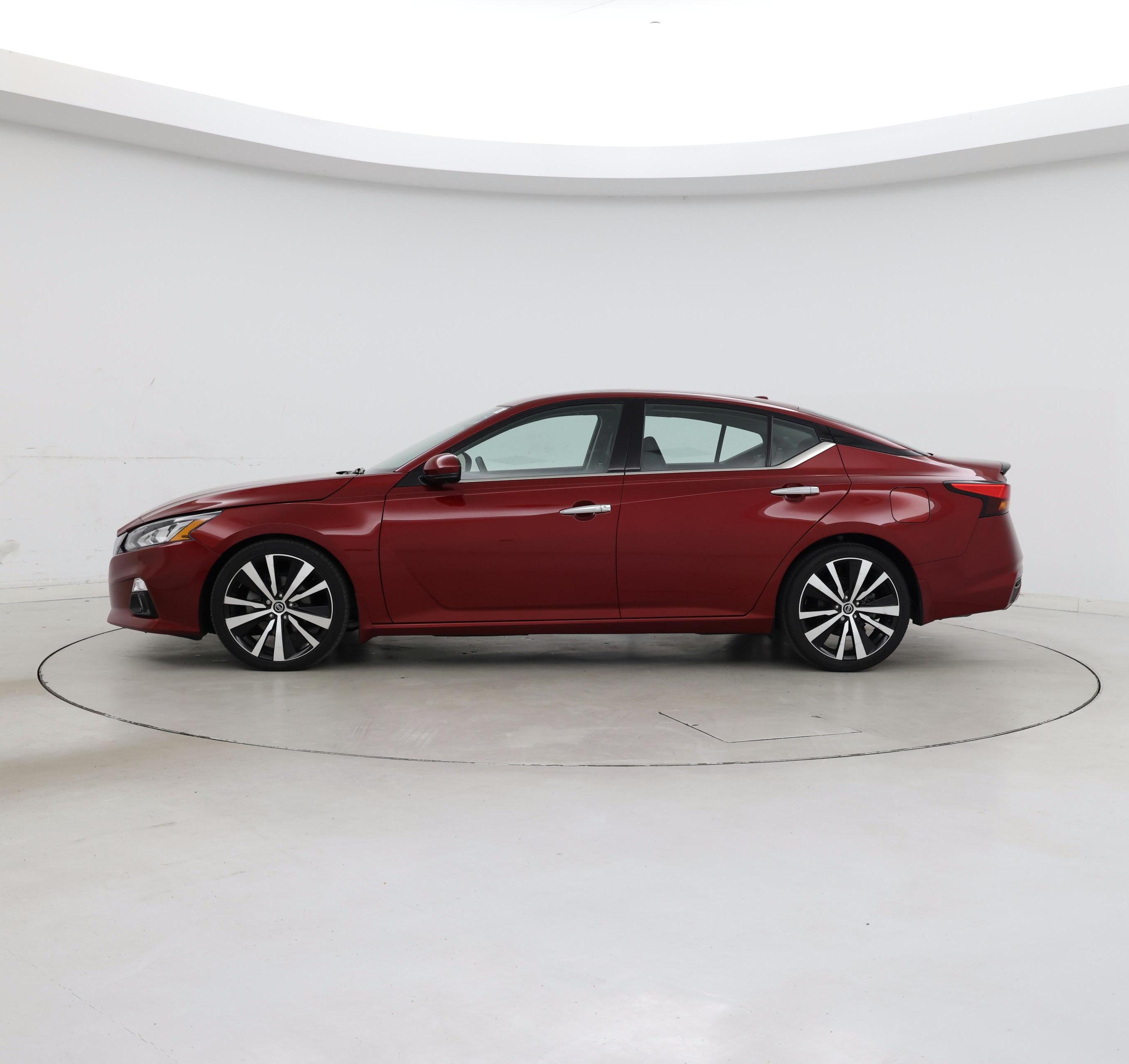 Thumbnail: 2020 Nissan Altima - 3