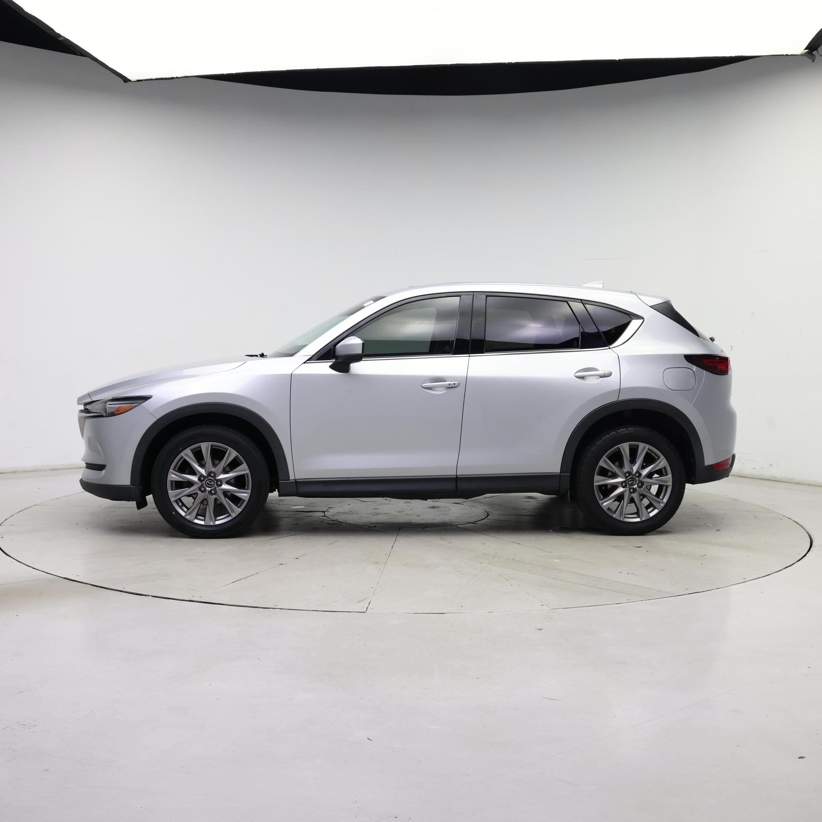 Thumbnail: 2019 Mazda CX-5 - 3