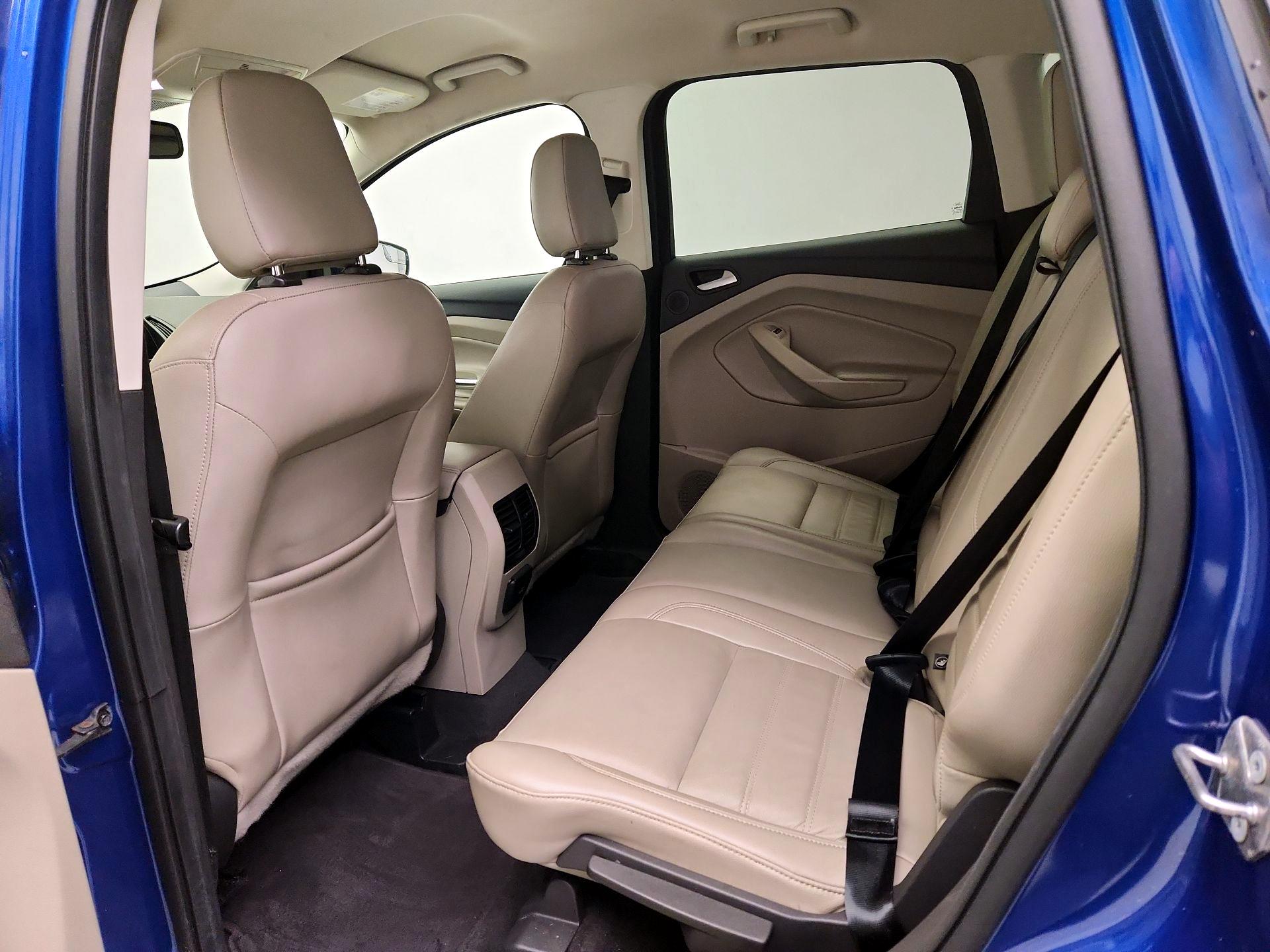 Thumbnail: 2019 Ford Escape - 20