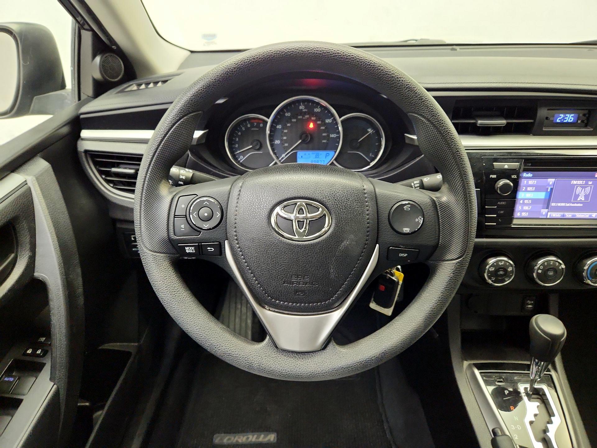 Thumbnail: 2016 Toyota Corolla - 10
