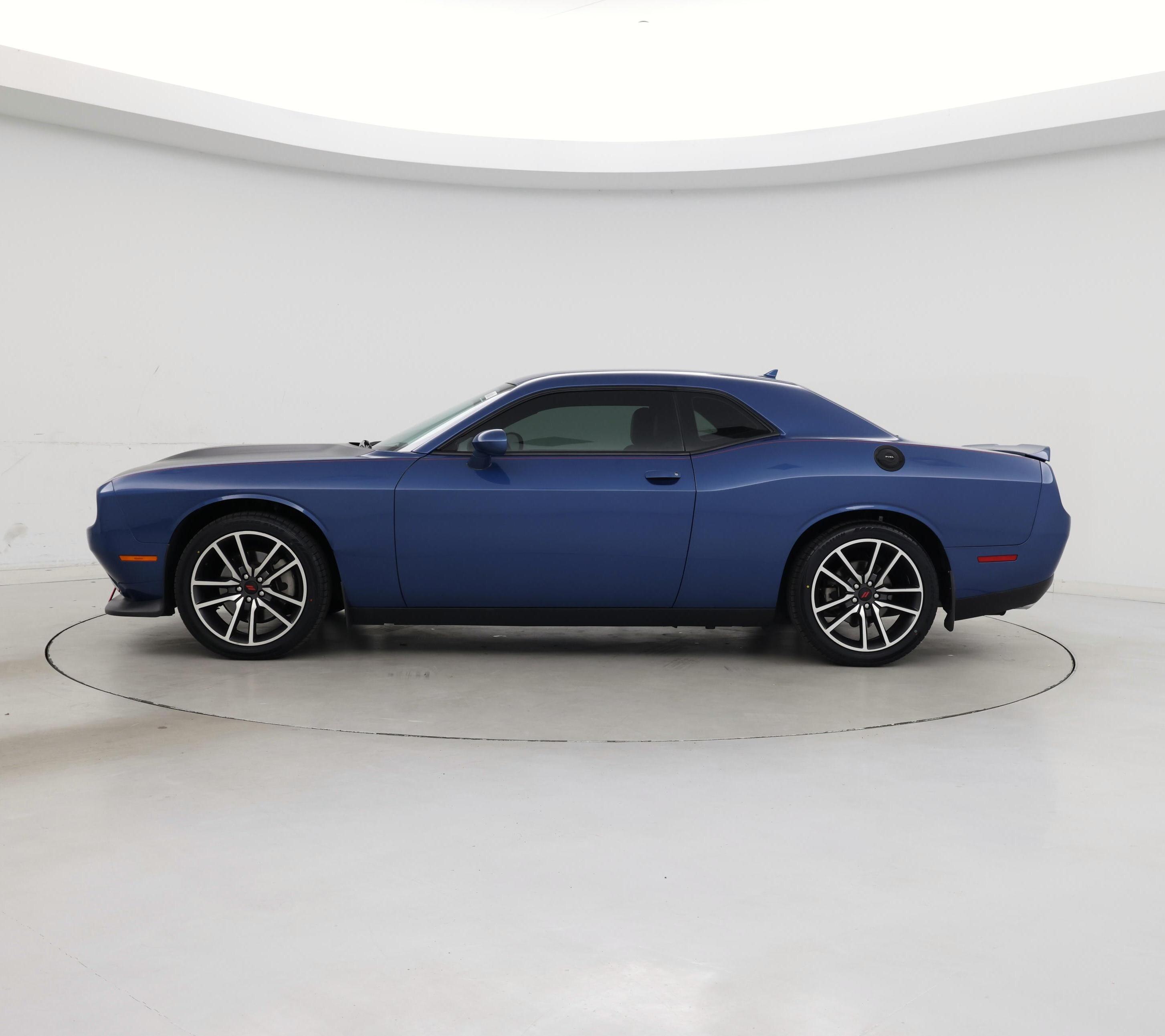 Thumbnail: 2021 Dodge Challenger - 3