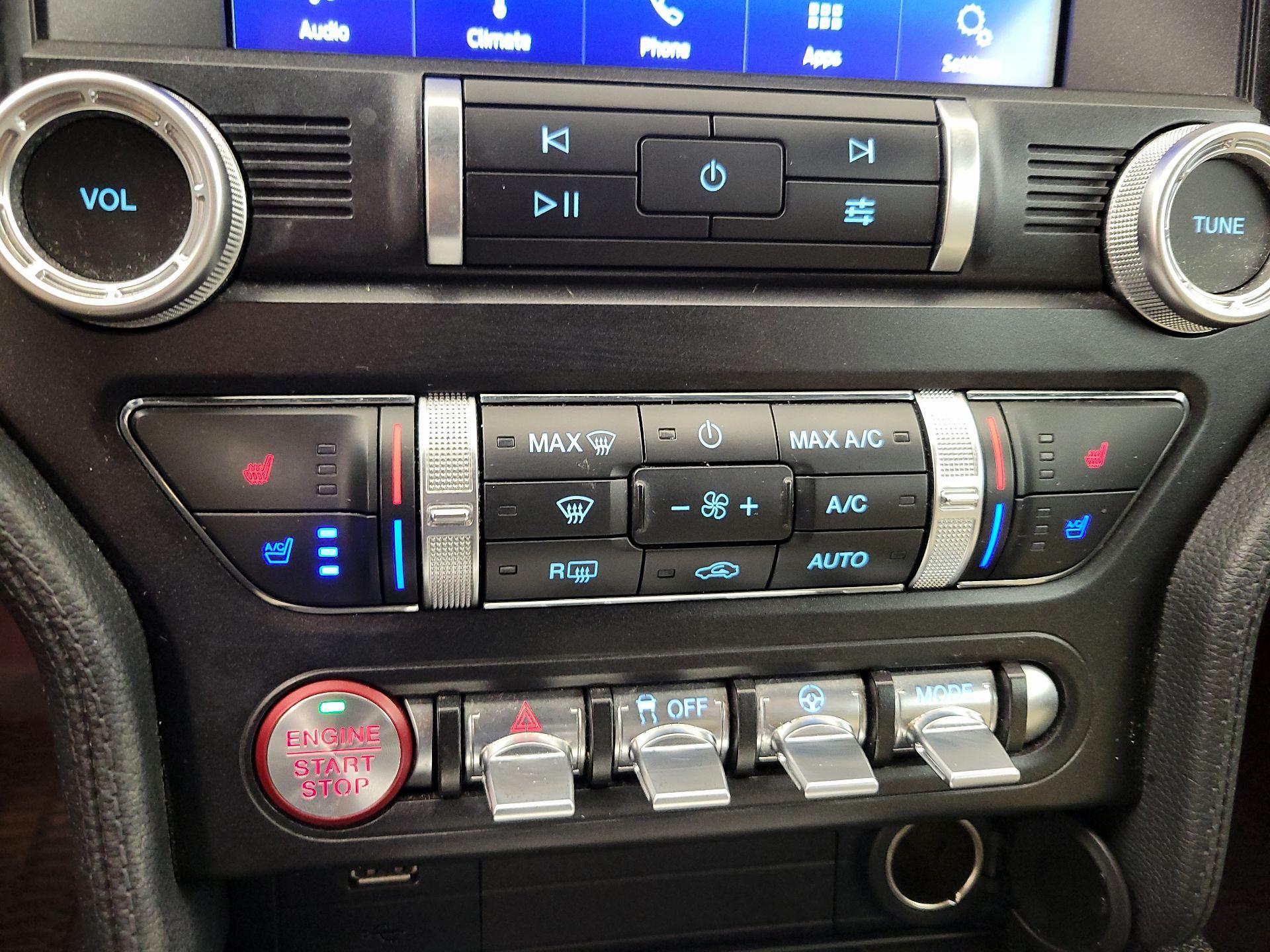 Thumbnail: 2019 Ford Mustang - 16