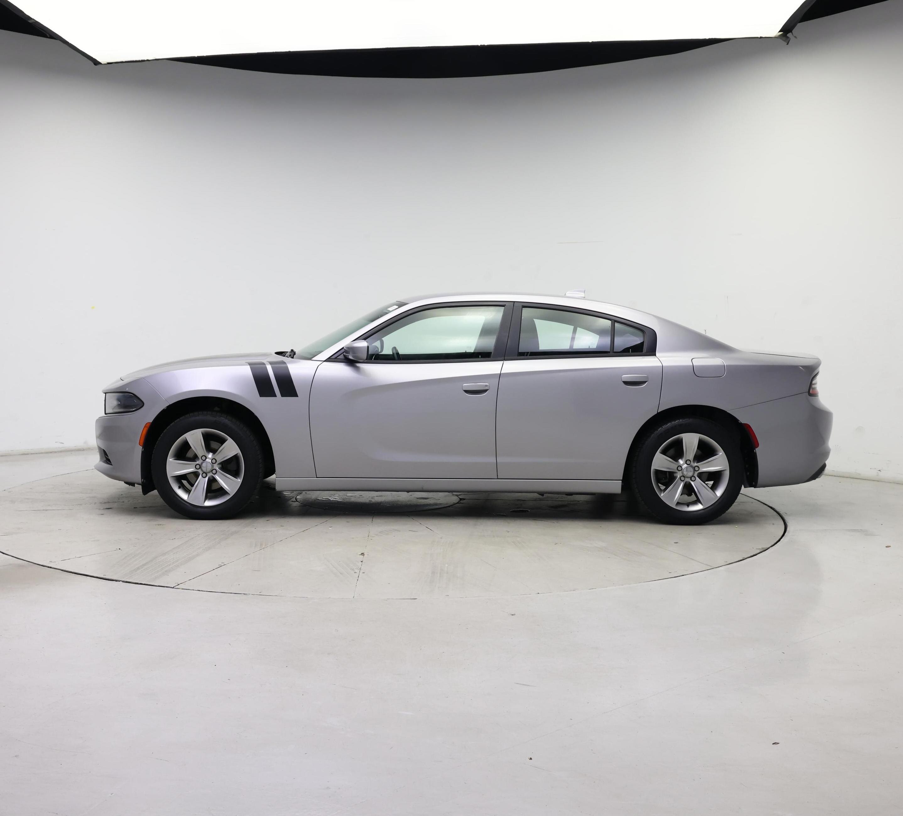 Thumbnail: 2015 Dodge Charger - 3