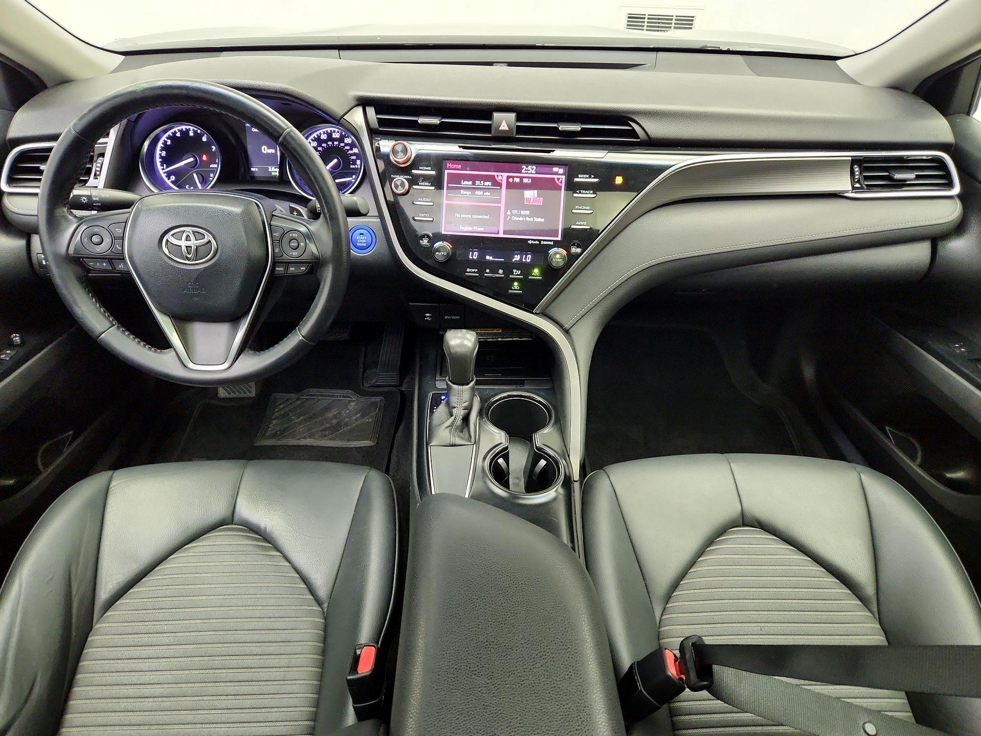 Thumbnail: 2018 Toyota Camry - 9