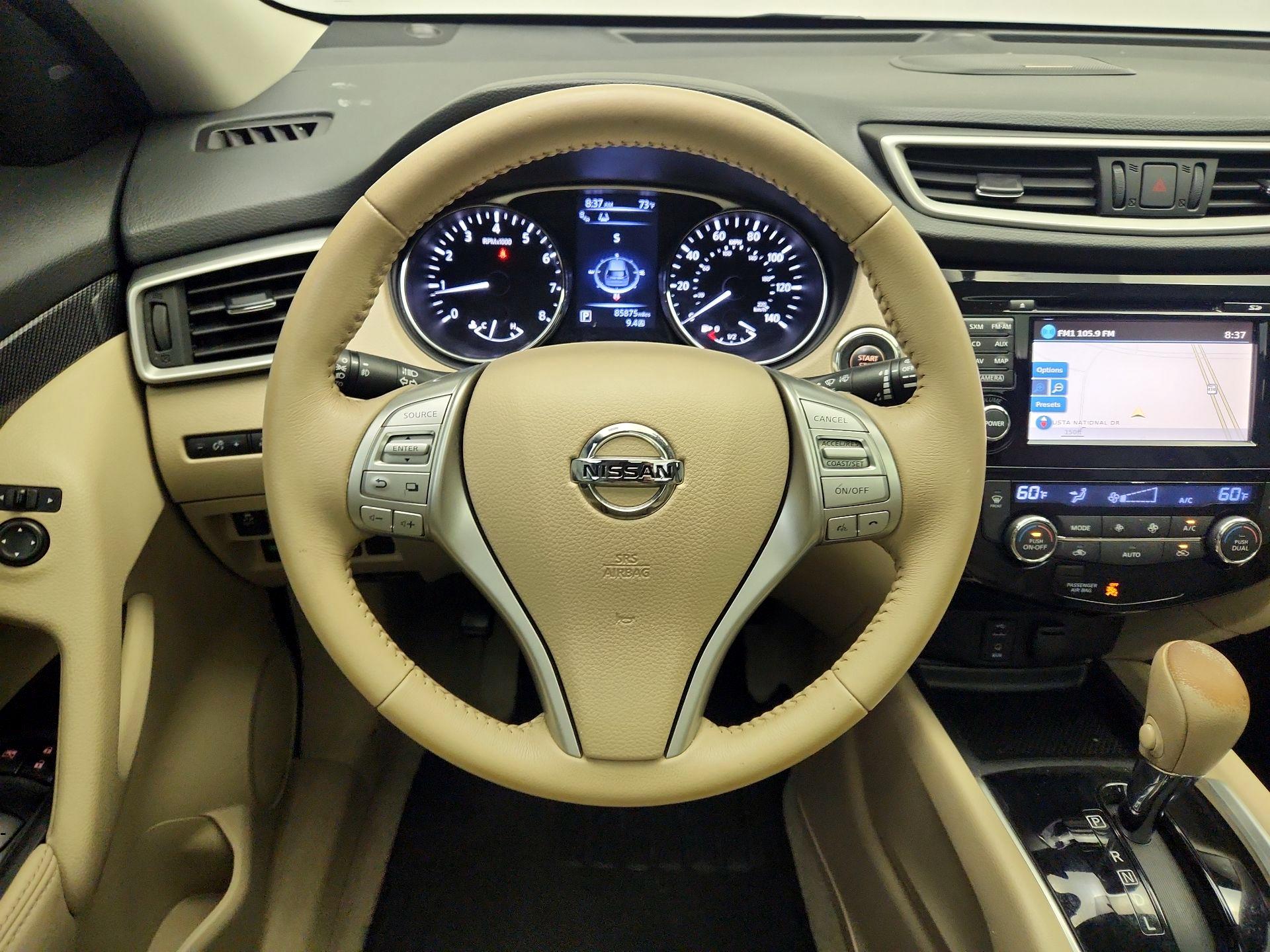 Thumbnail: 2015 Nissan Rogue - 10