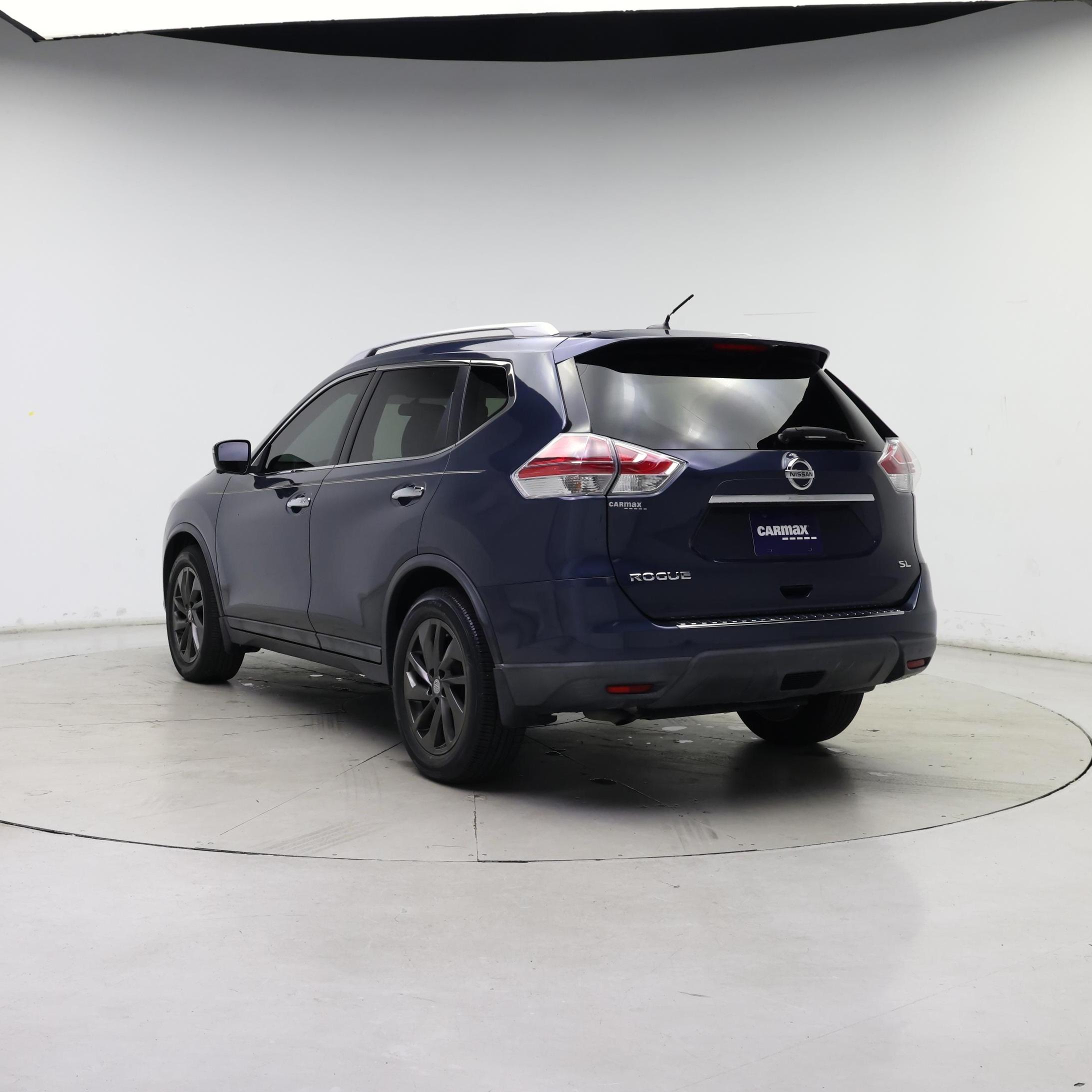 Thumbnail: 2015 Nissan Rogue - 2