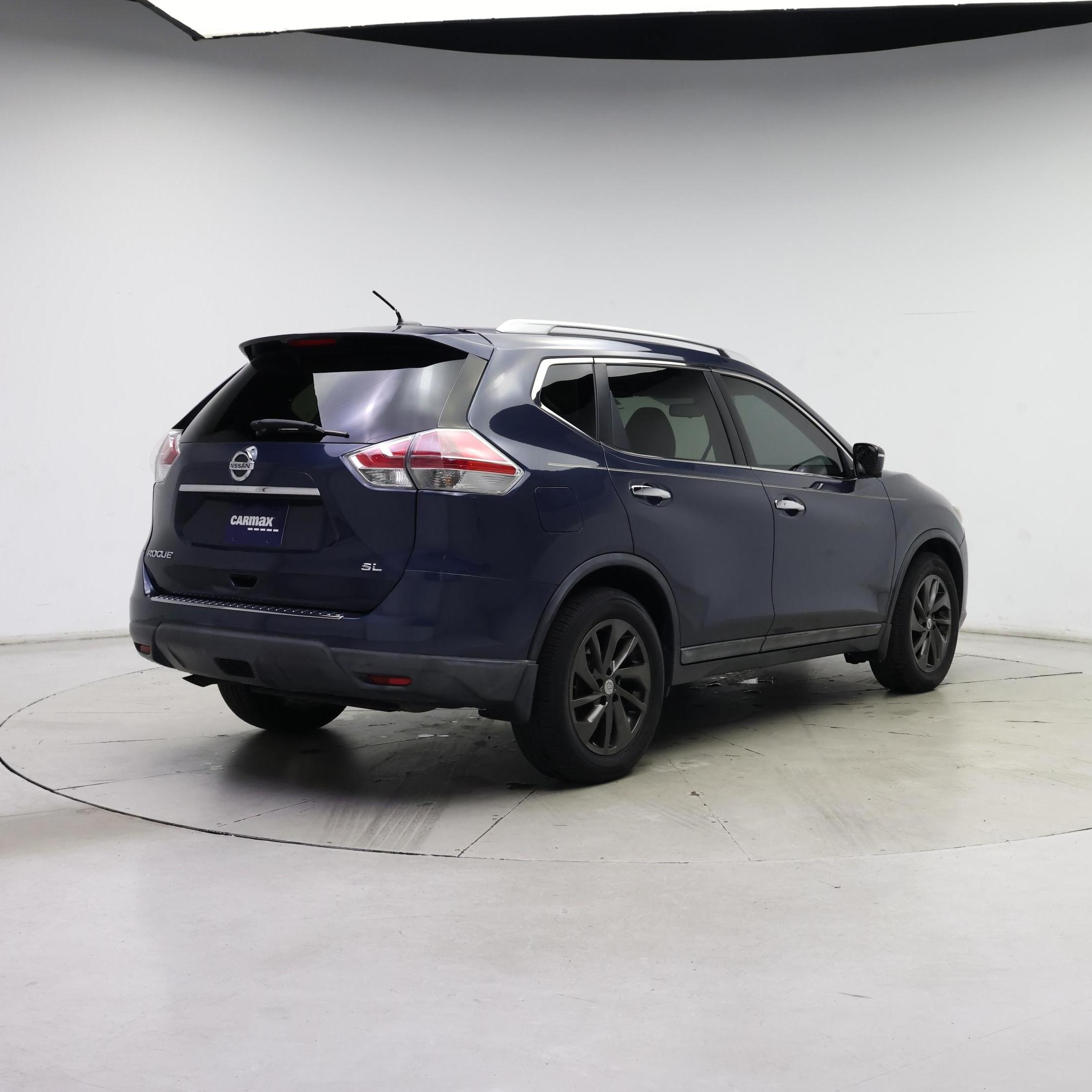 Thumbnail: 2015 Nissan Rogue - 8