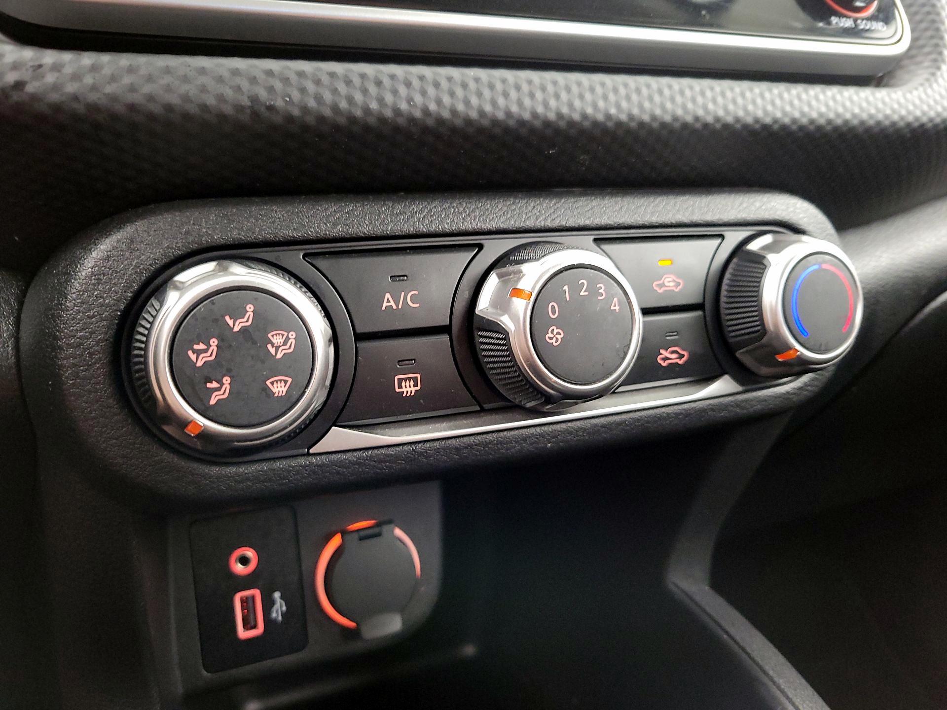 Thumbnail: 2024 Nissan Kicks - 16