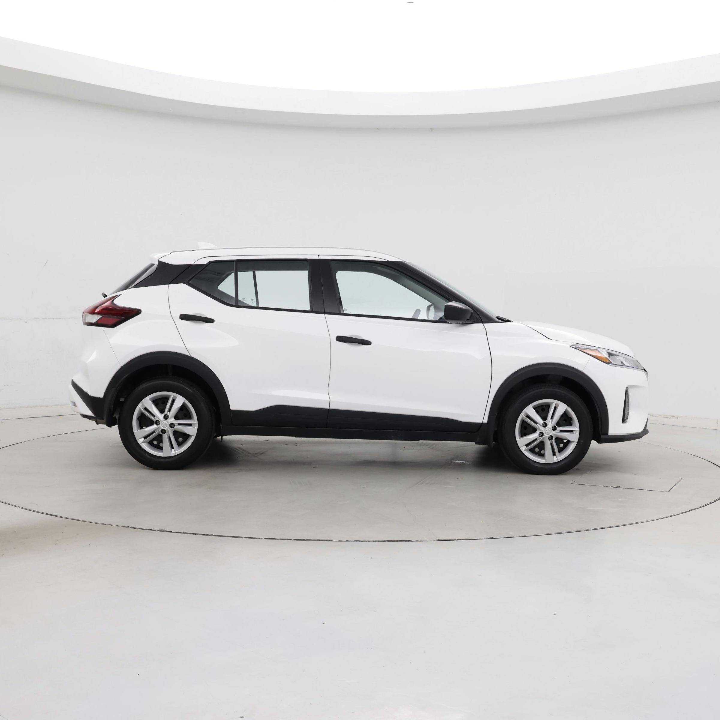 Thumbnail: 2024 Nissan Kicks - 7