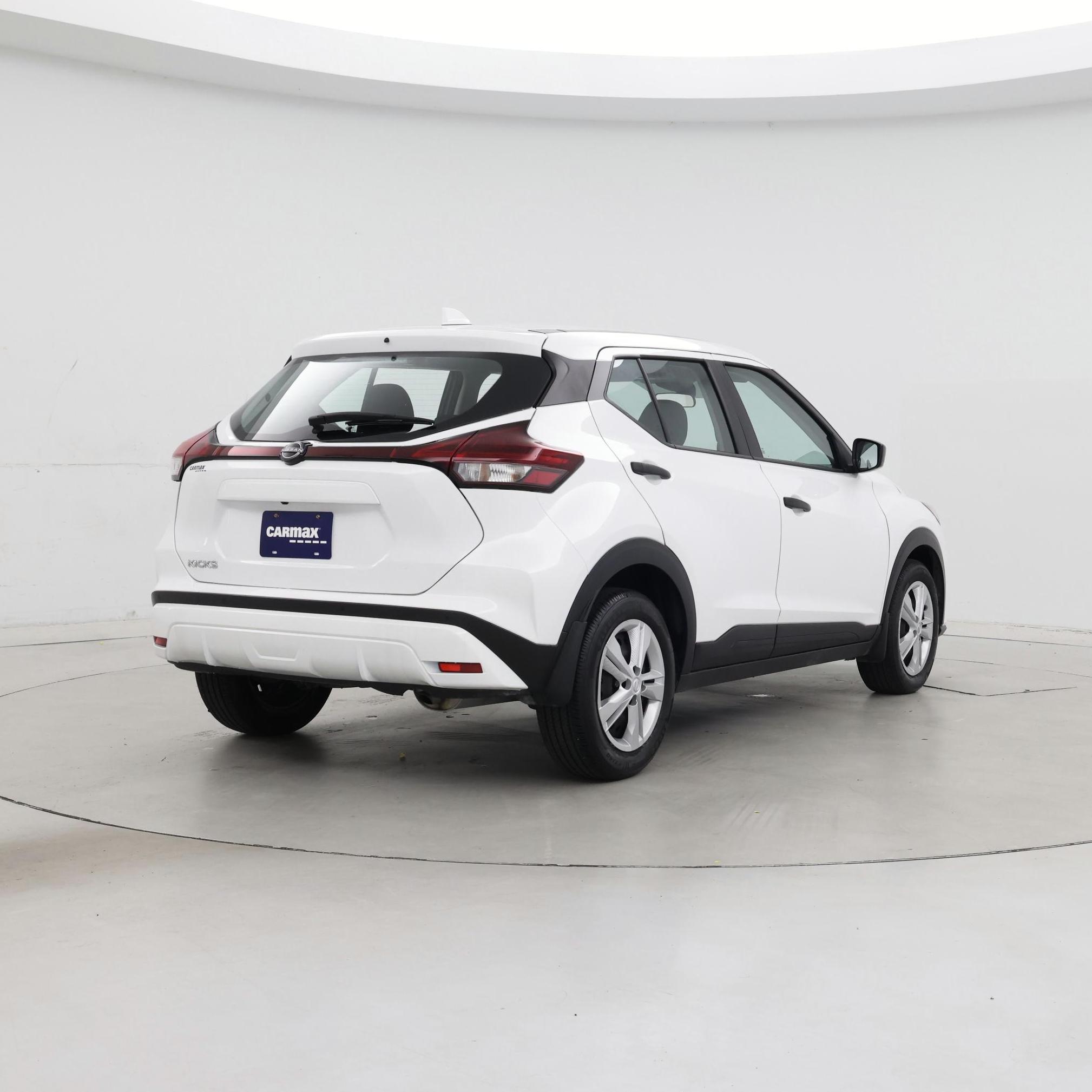 Thumbnail: 2024 Nissan Kicks - 8