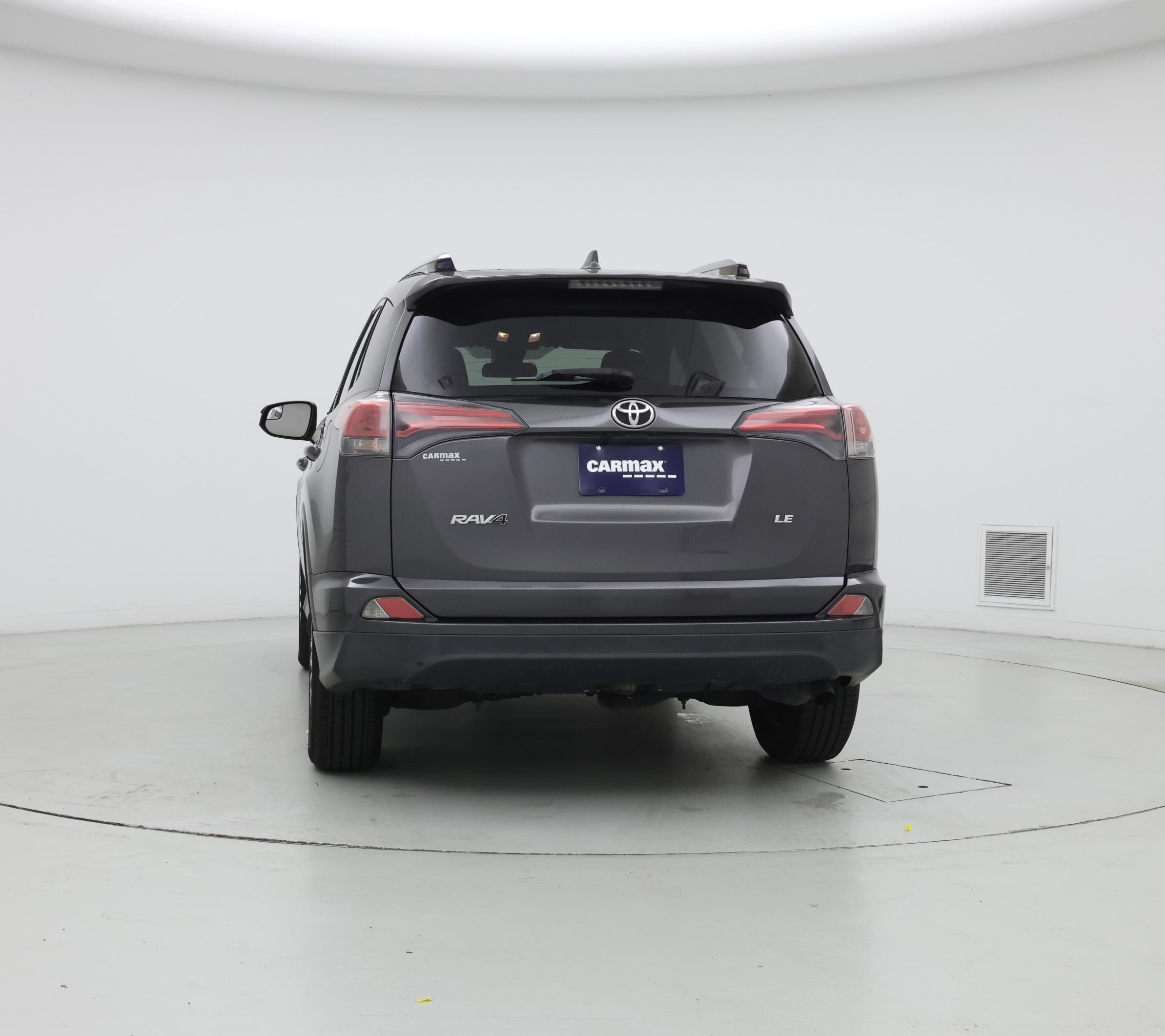 Thumbnail: 2018 Toyota RAV4 - 6