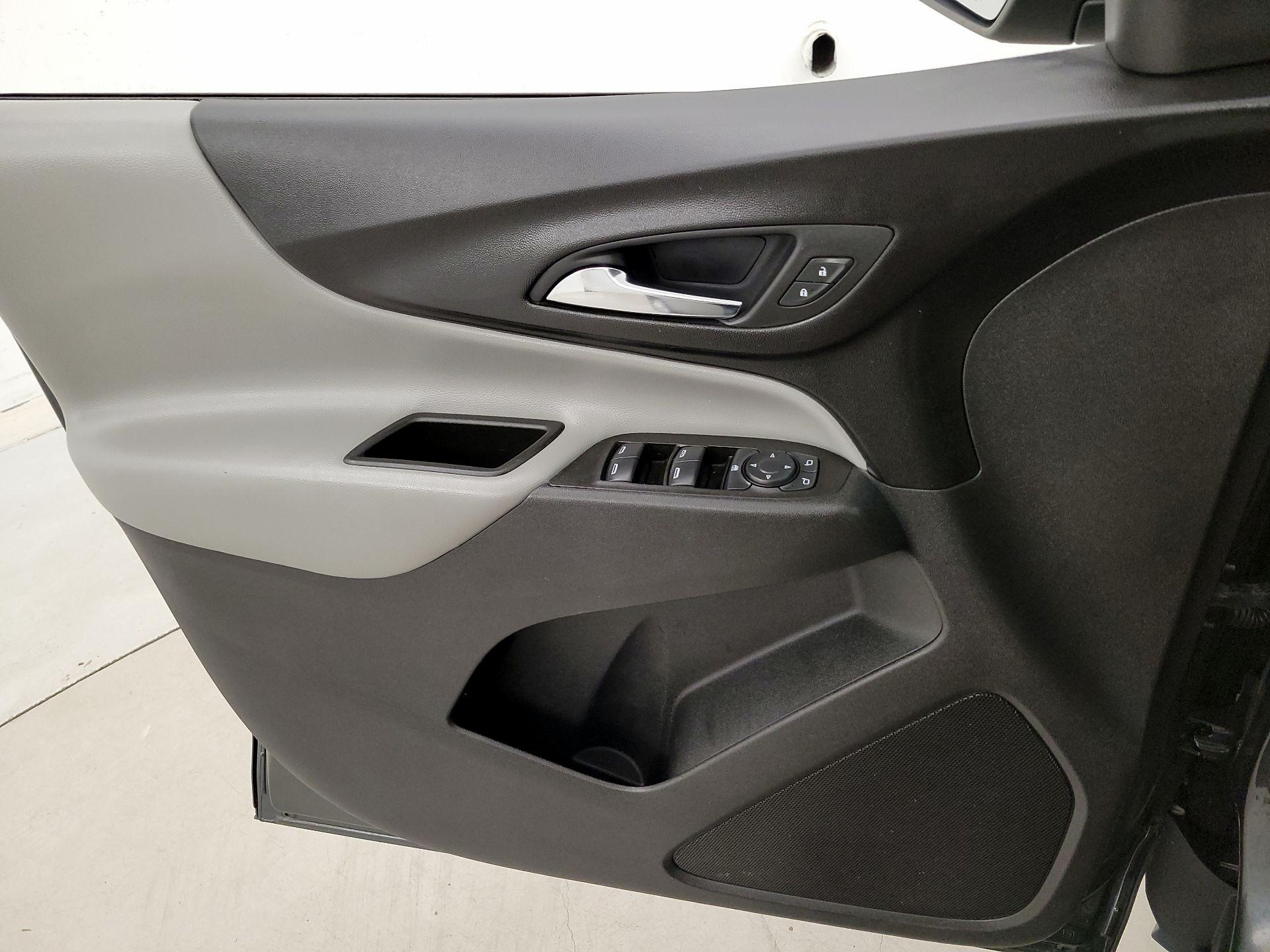 Thumbnail: 2020 Chevrolet Equinox - 12