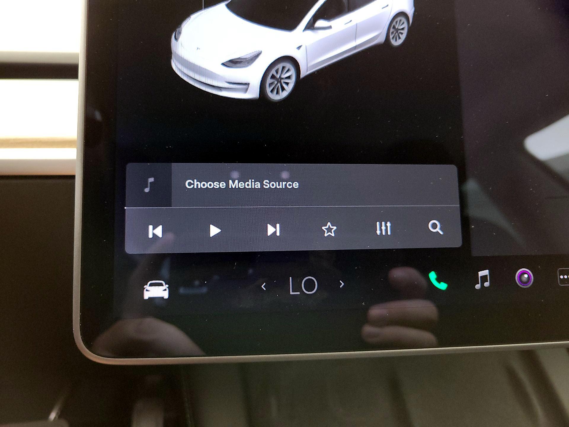 Thumbnail: 2021 Tesla Model 3 - 15