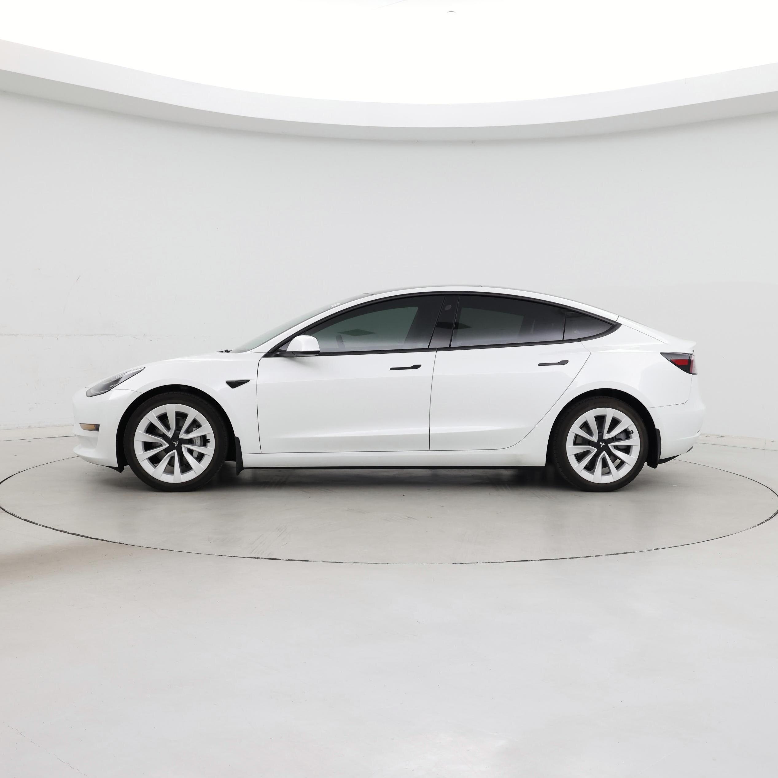 Thumbnail: 2021 Tesla Model 3 - 3