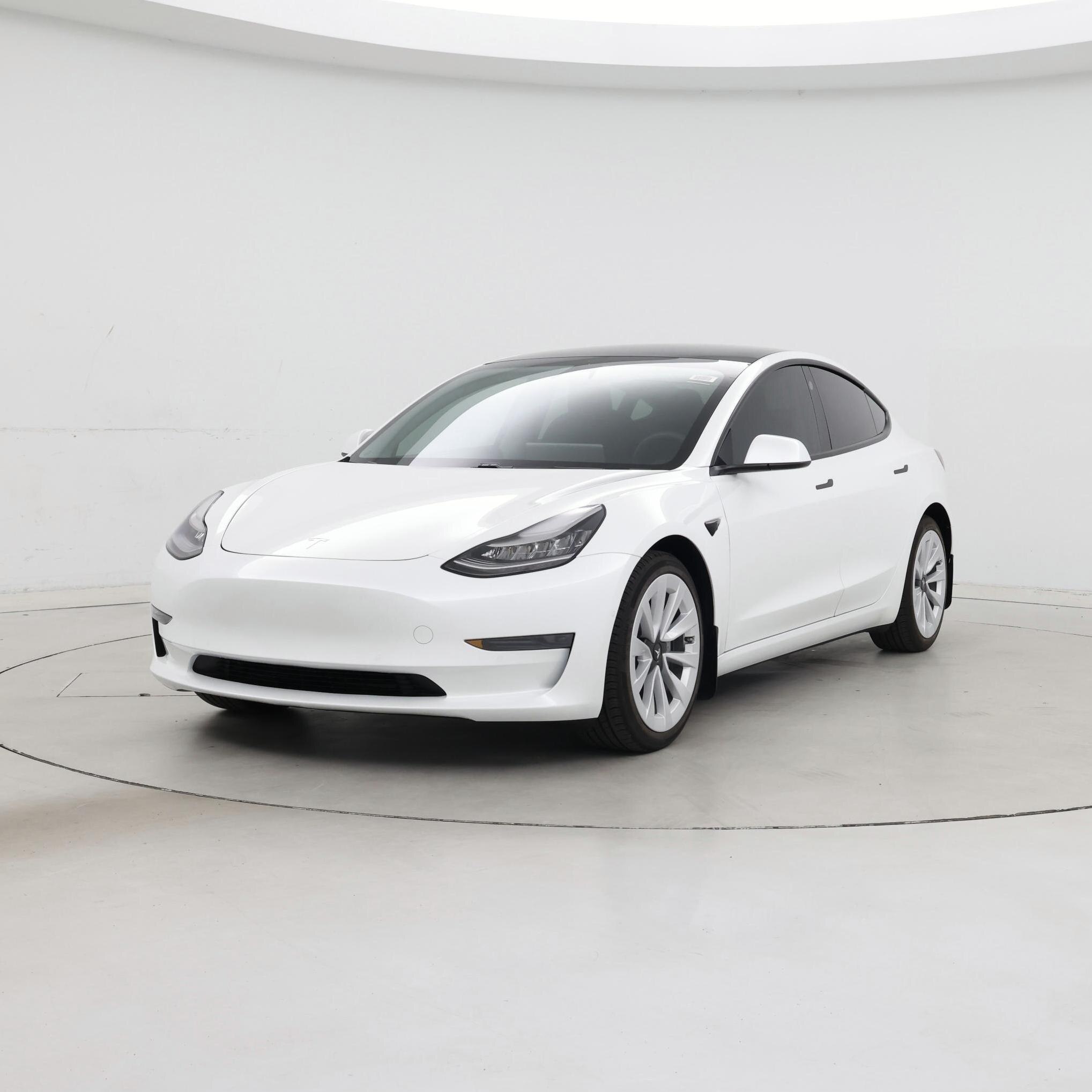 Thumbnail: 2021 Tesla Model 3 - 4