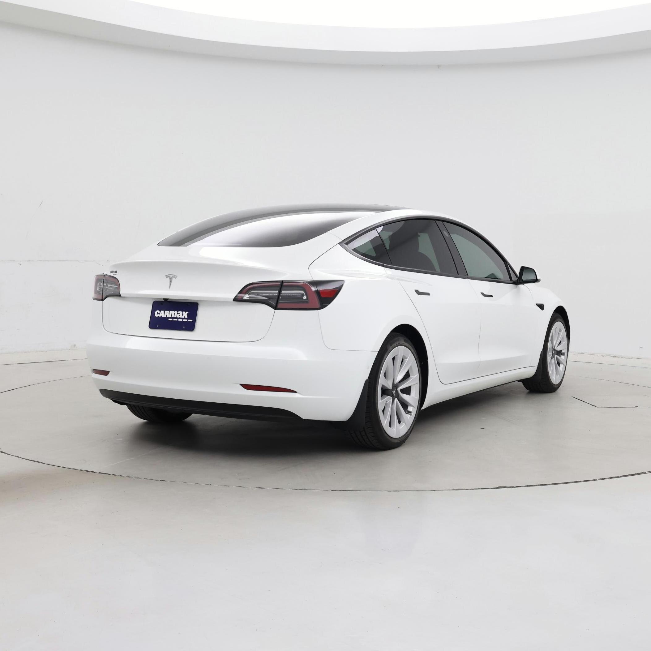 Thumbnail: 2021 Tesla Model 3 - 8