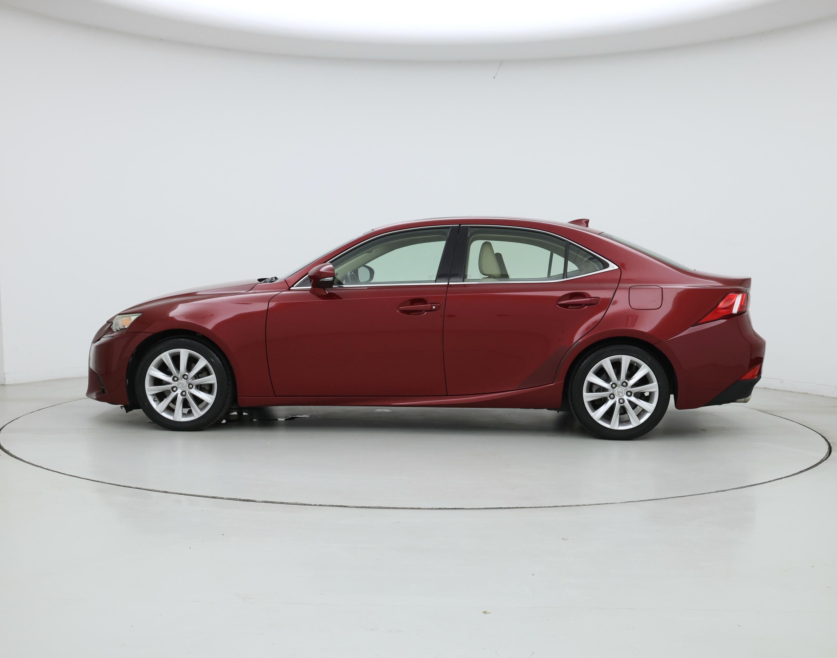 Thumbnail: 2015 Lexus IS - 3